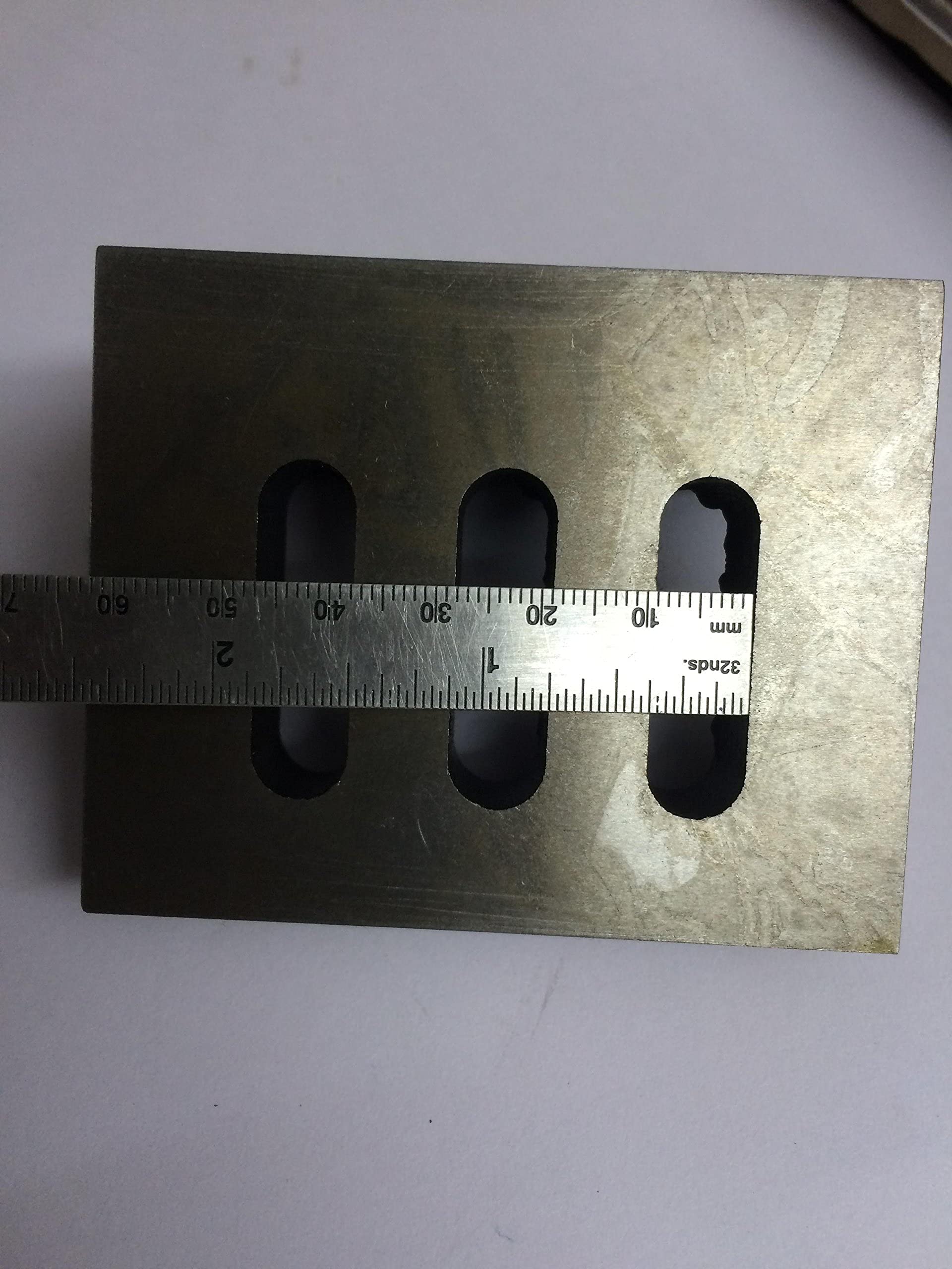 Żeliwna płyta kątowa szczelinowa 7,6 cm x 5 cm x 6,5 cm - zmniejszona stres