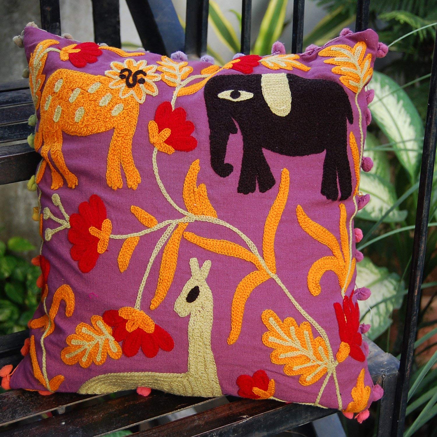 Housse de coussin Suzani indien fait main motif éléphant multicolore
