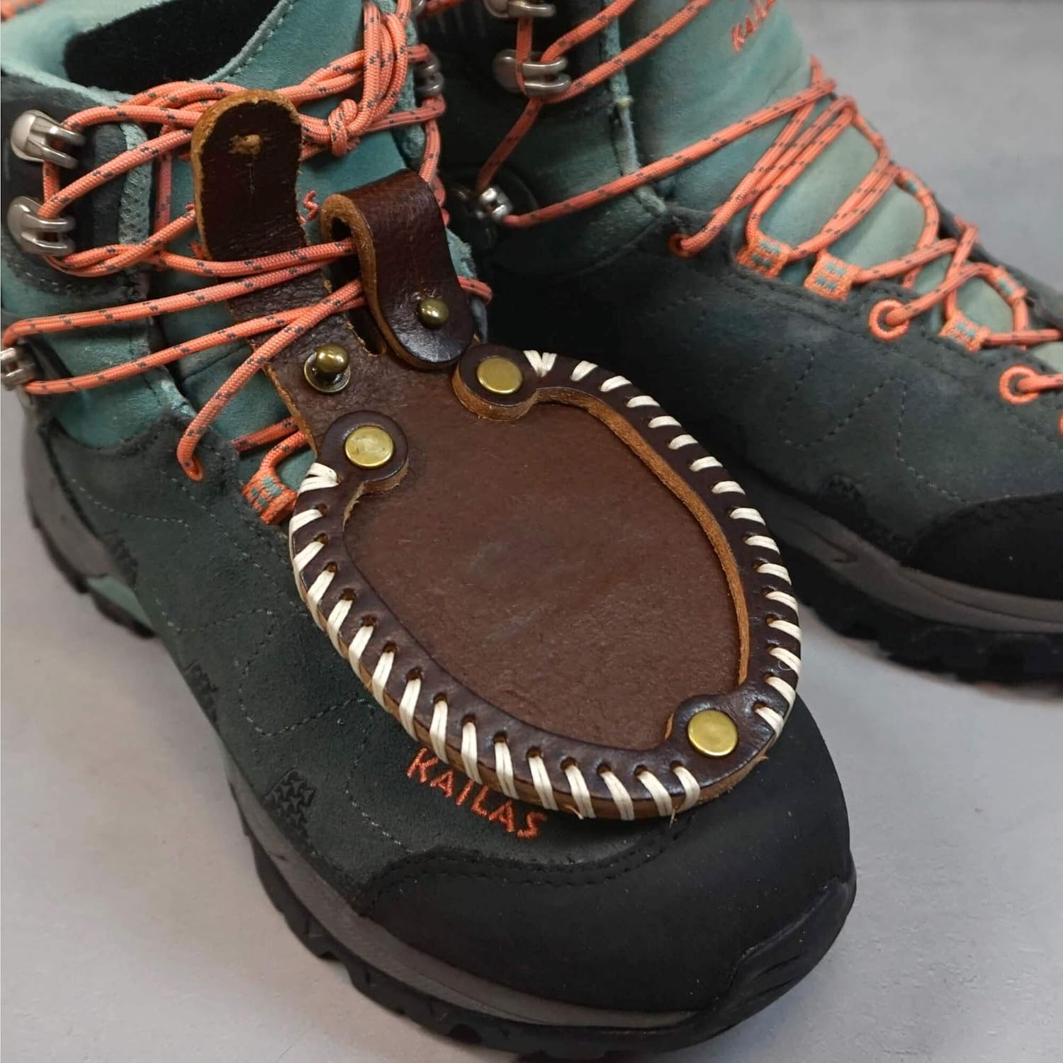 Tas Trost Leather Gun Barrel Rest,Toe Protector Padded for Hunting Trap and Skeet Shooters,Hunting Accessories (Brown) : Sports & Outdoors