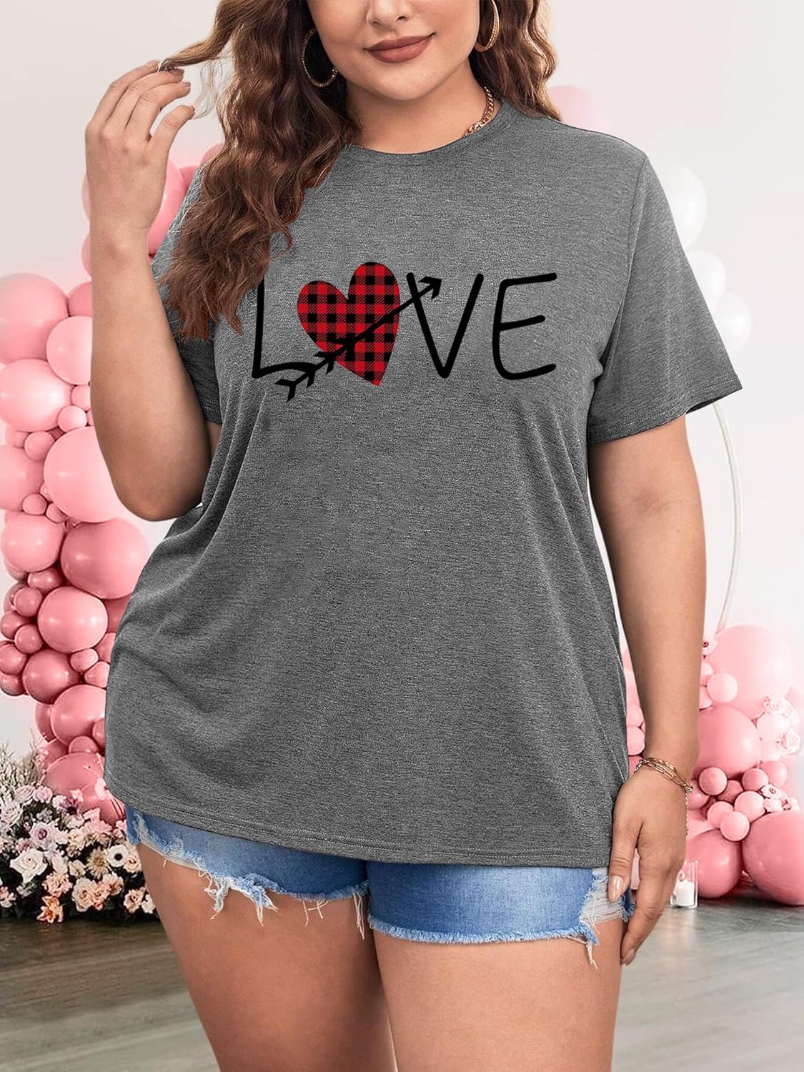 HDLTE Womens Plus Size Valentines Shirts Love Heart Graphic Print Short Sleeve Tops Casual Tees Blouse - Image 3