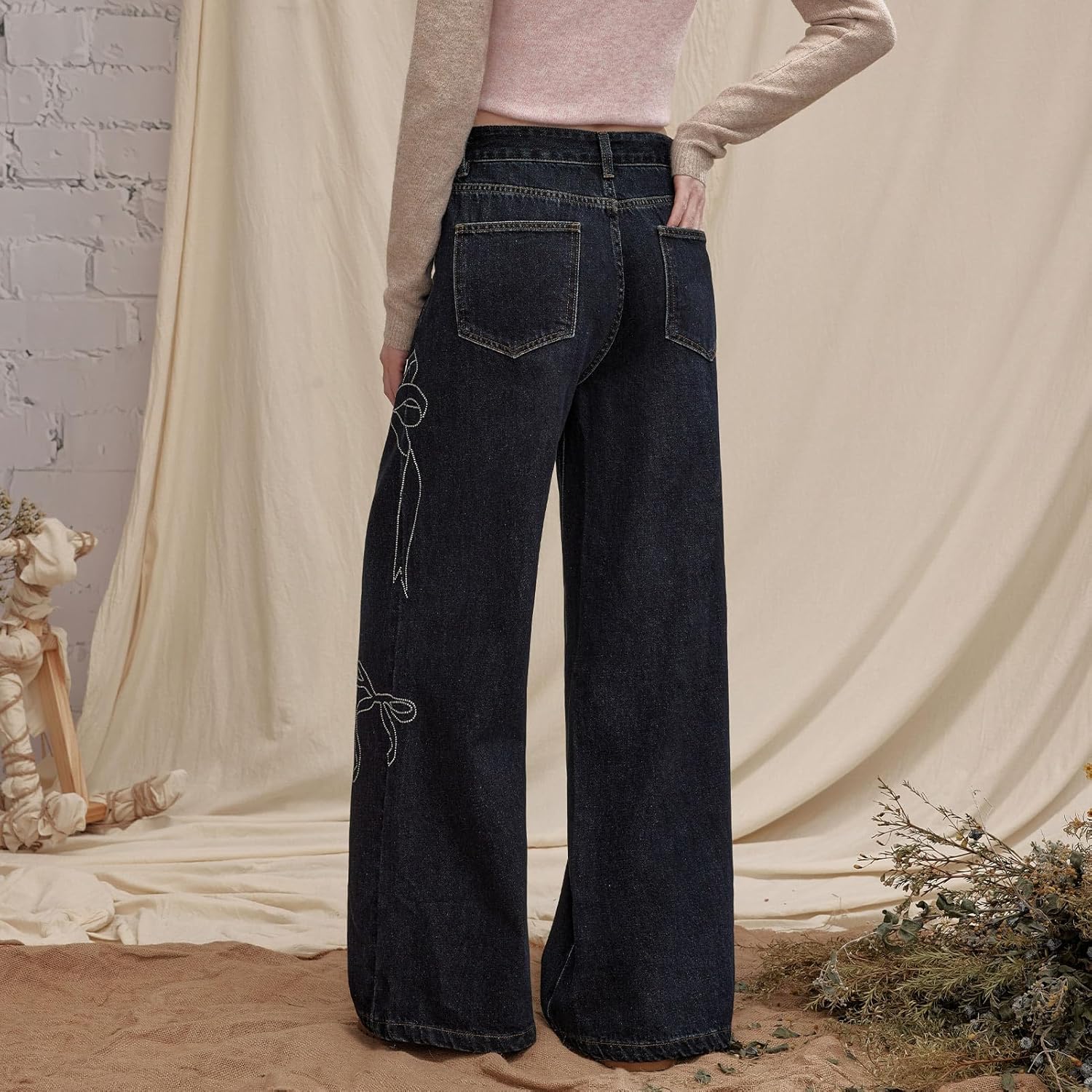 [UNIFREE STUDIO] デニムワイドパンツ青ラインストーン装飾リボンレディースロングストレートパンツ猫ひげしわカジュアルジ