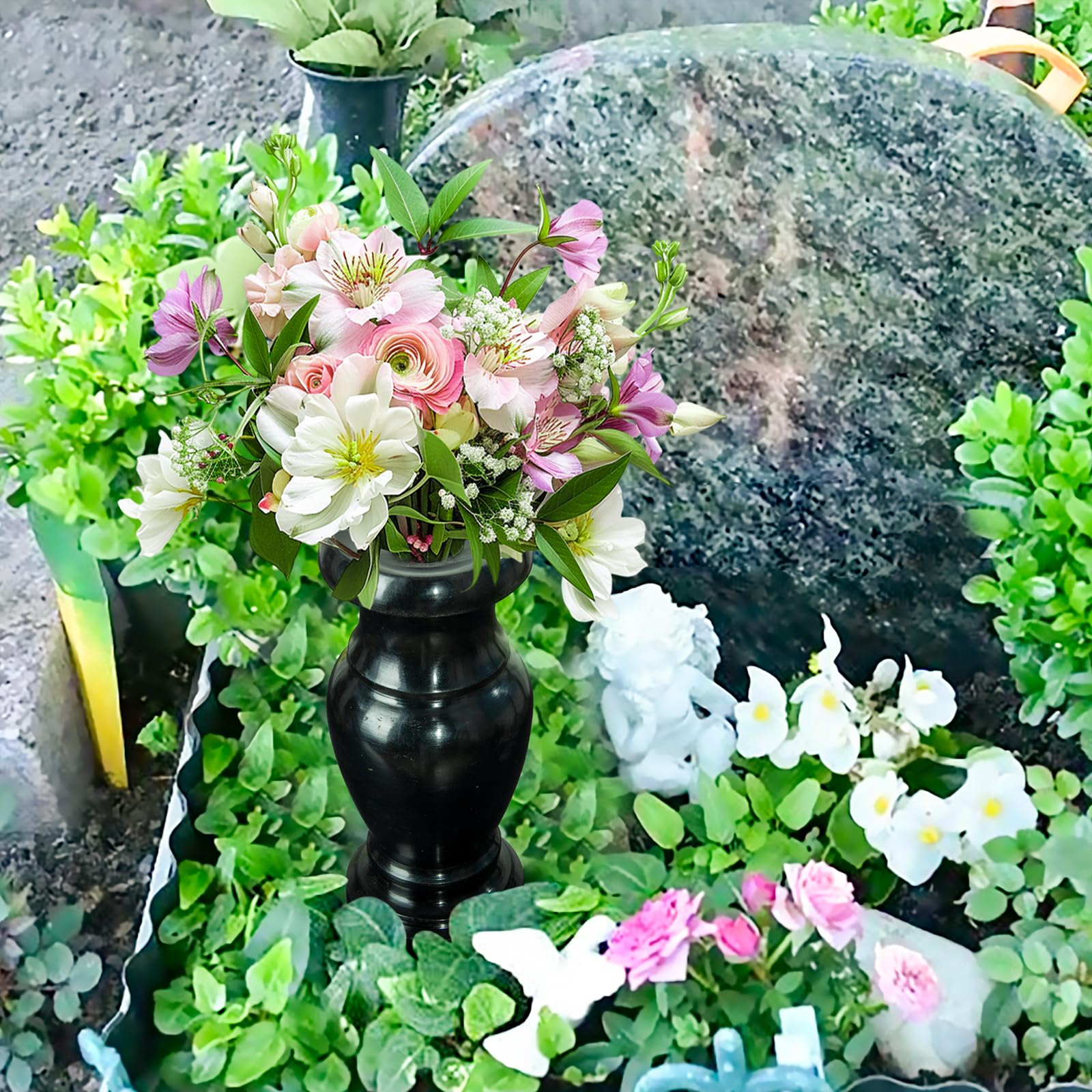 Vase funéraire, vase funéraire en granit pour mémorial, décoration de table, fleurs artificielles ou fleurs fraîches, décorations de tombe pour le jardin (2 pièces, noir), sans trou de drainage