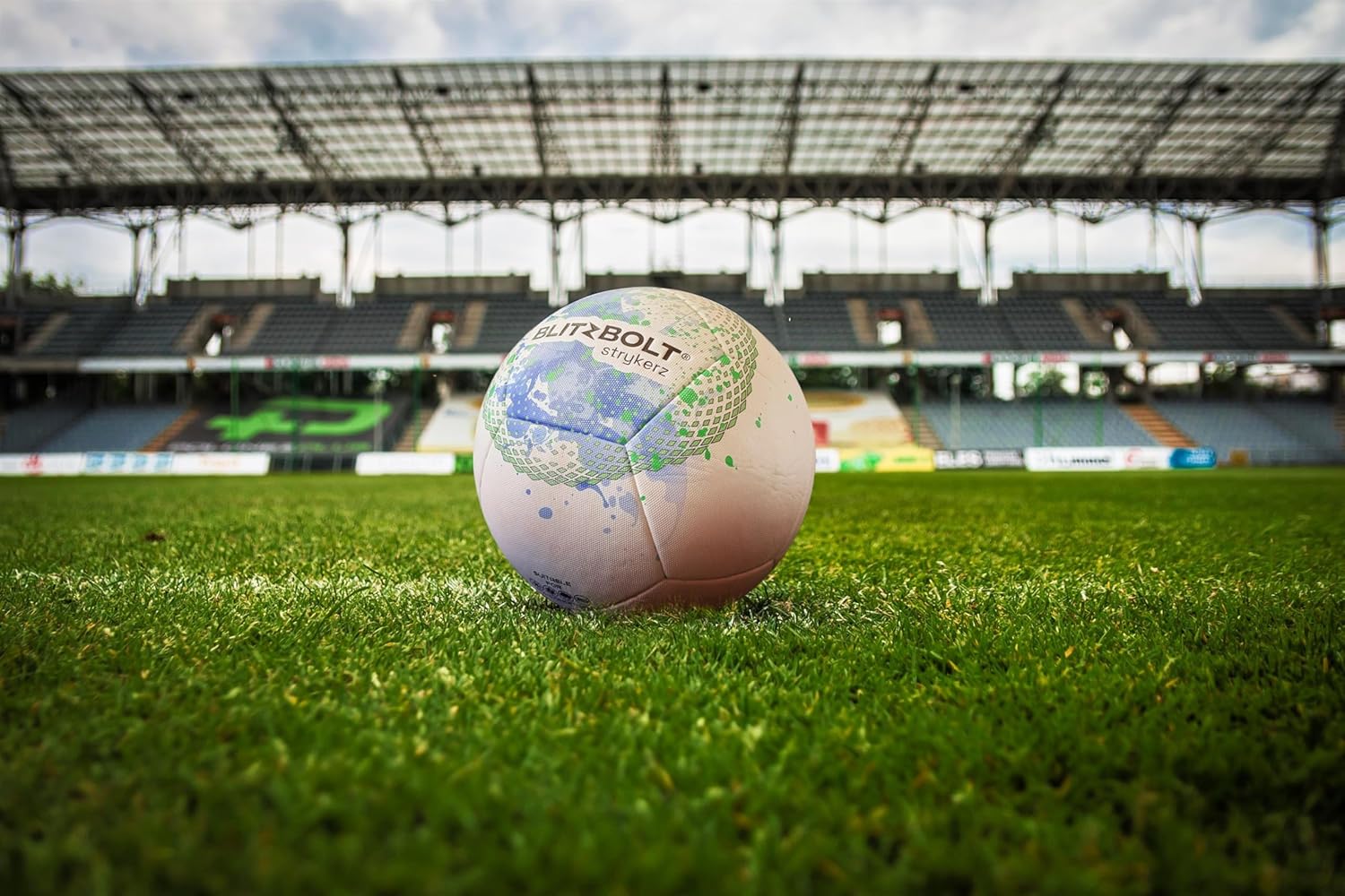 Soccer Ball, Professional-Grade, Vibrant Colors, Thermally Bonded Panels for Seamless Durability and Weather-Resistant – Perfect for Practice and Play
