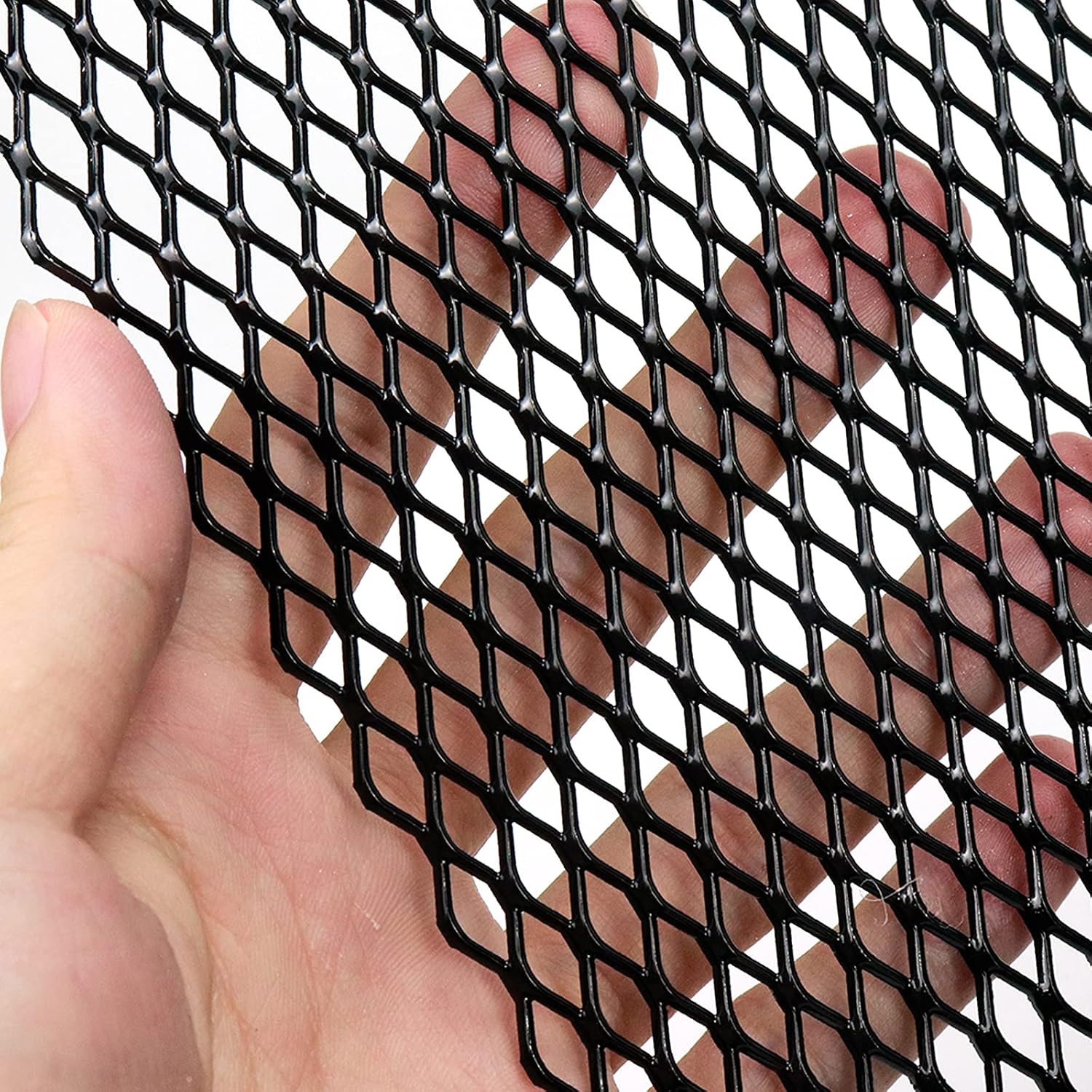 Modengzhe 47 x 15.7 inches Car Grill Mesh Sheet, Black Painted Aluminum Alloy Multi-functional Grille Mesh Roll (6 x 12 mm Rhombic Grids)