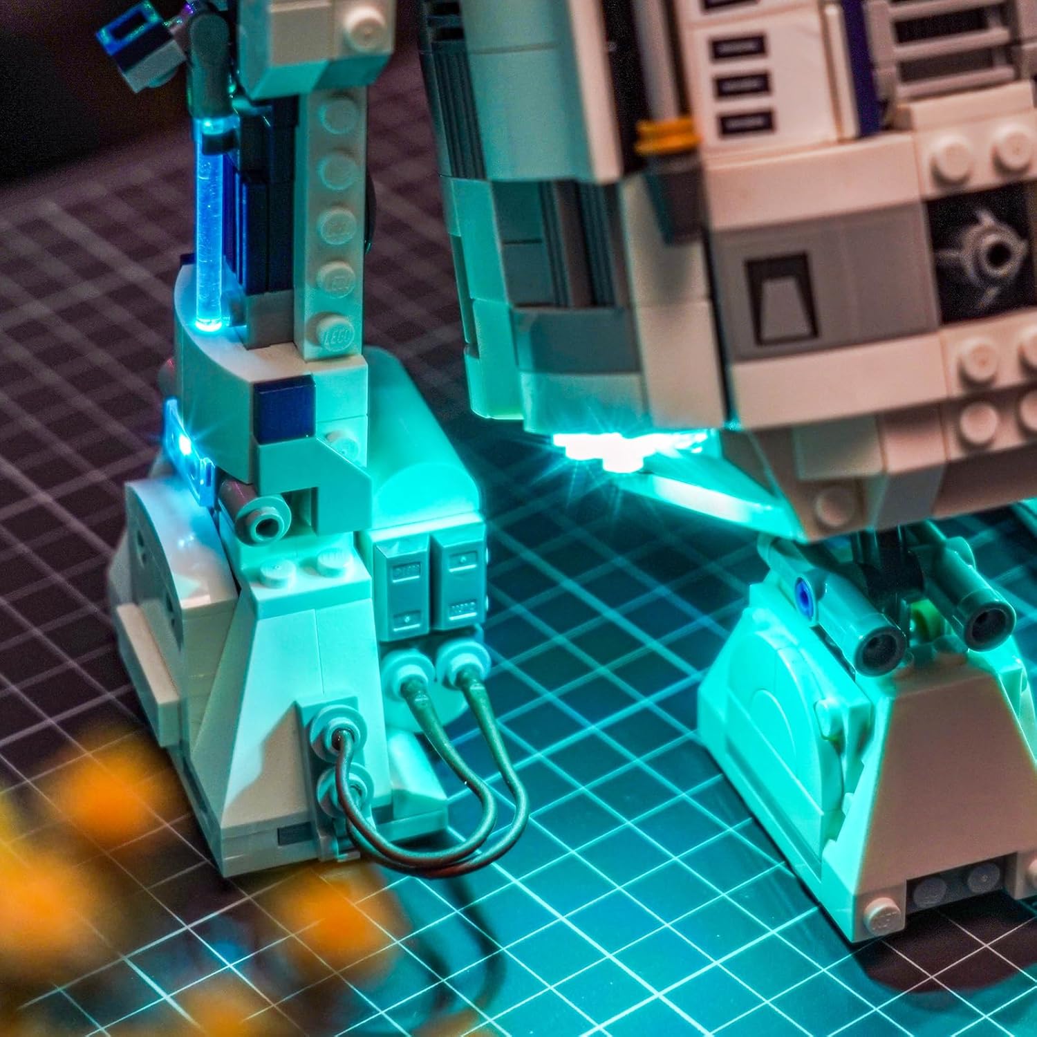 Upgraded Led Light Kit Compatible with Lego Star Wars R2-D2 Building Set, RC Version Compatible with Lego 75379, Gift for Star Wars Fans (Model Not Included)