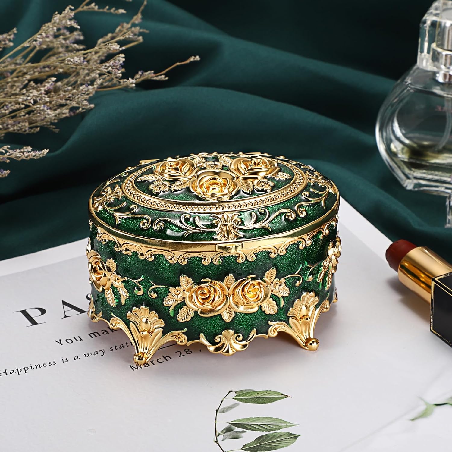 Hipiwe Vintage Jewelry Box Oval Trinket Ring Display Case, Antique Green