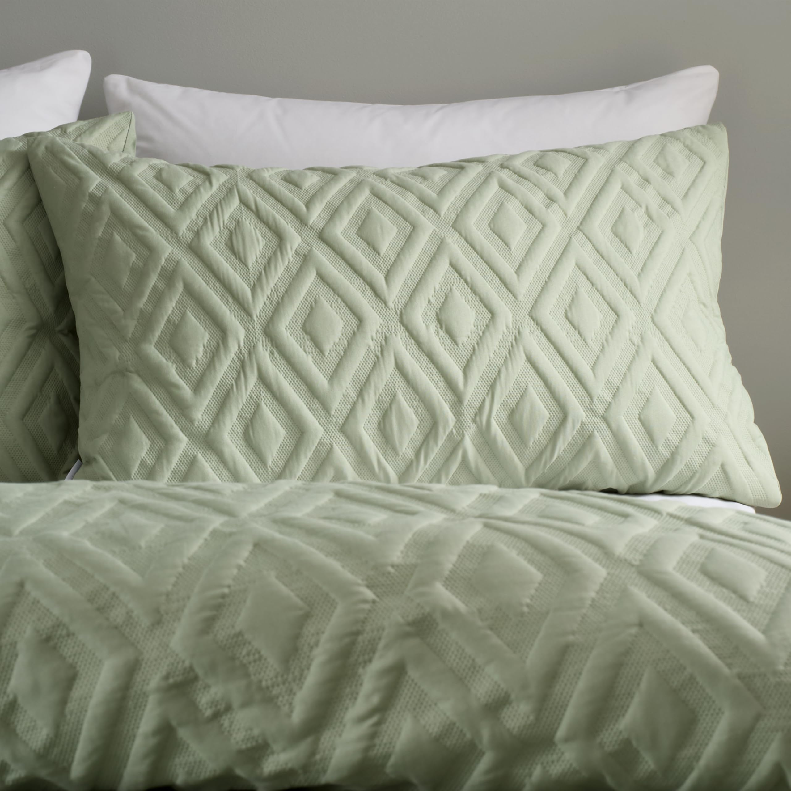 Catherine Lansfield Jacob Geo Soft Touch Double Duvet Cover Set including Pillowcases Sage Green - Image 2
