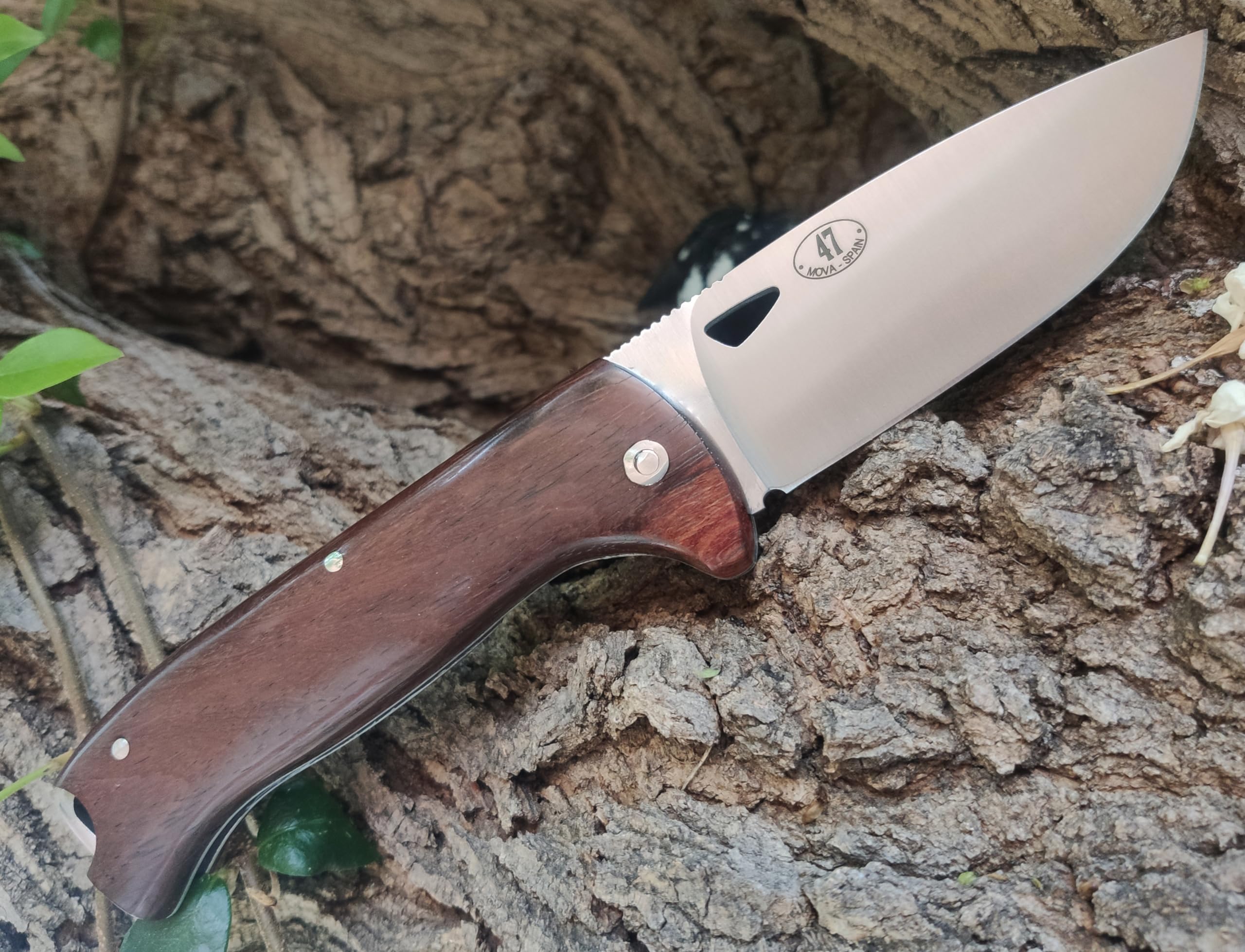 JEO-TEC Nº47 nóż survivalowy myśliwski polowanie na górski Bushcraft Camping Outdoor Camping - Pokrowiec - Stal MOVA 58 - Wyprodukowano w Hiszpanii