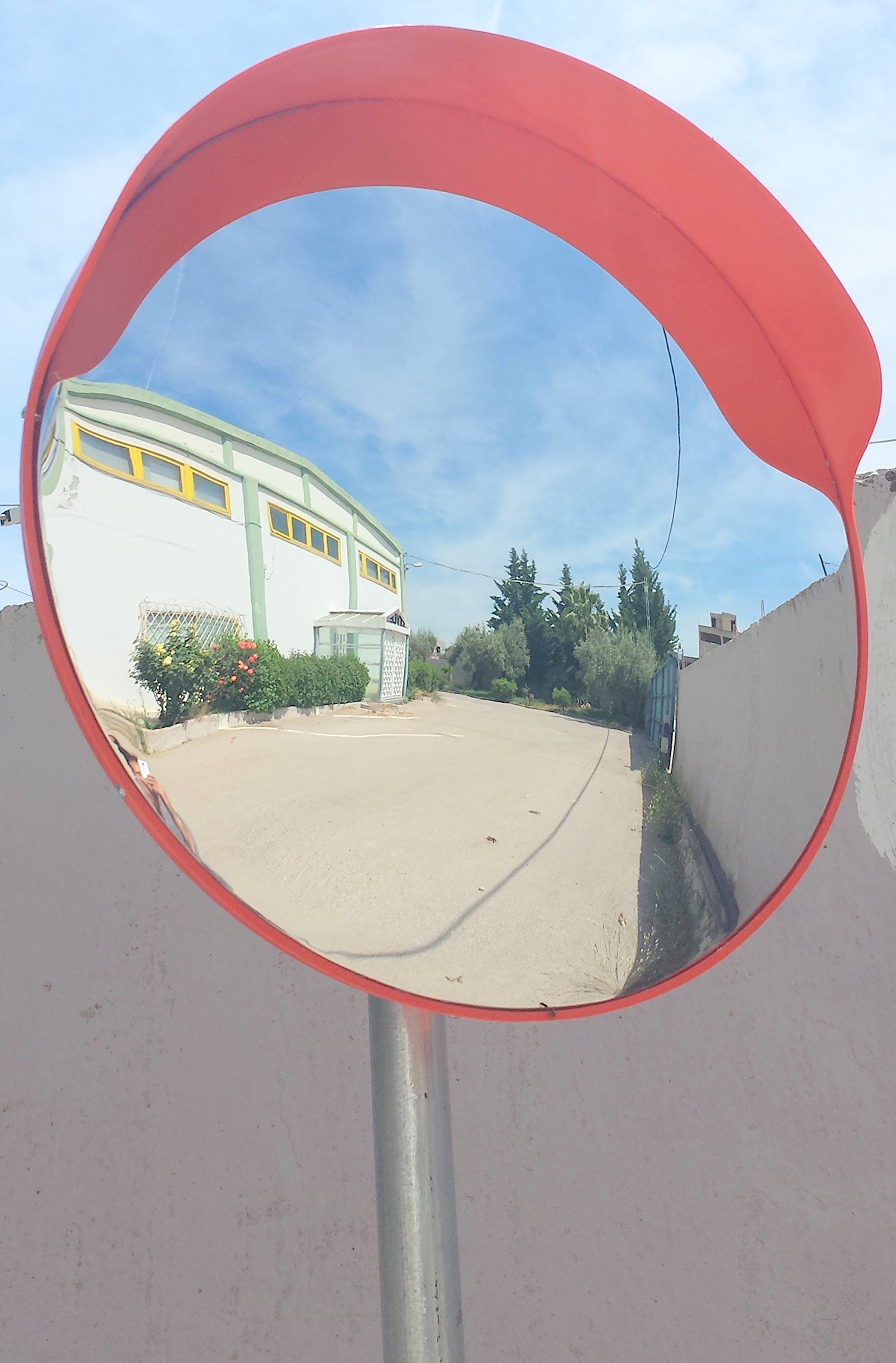 Miroir routier convexe, orange, 60 cm, pour la sécurité routière et commerces, avec support de fixation réglable pour des poteaux de 60 mm