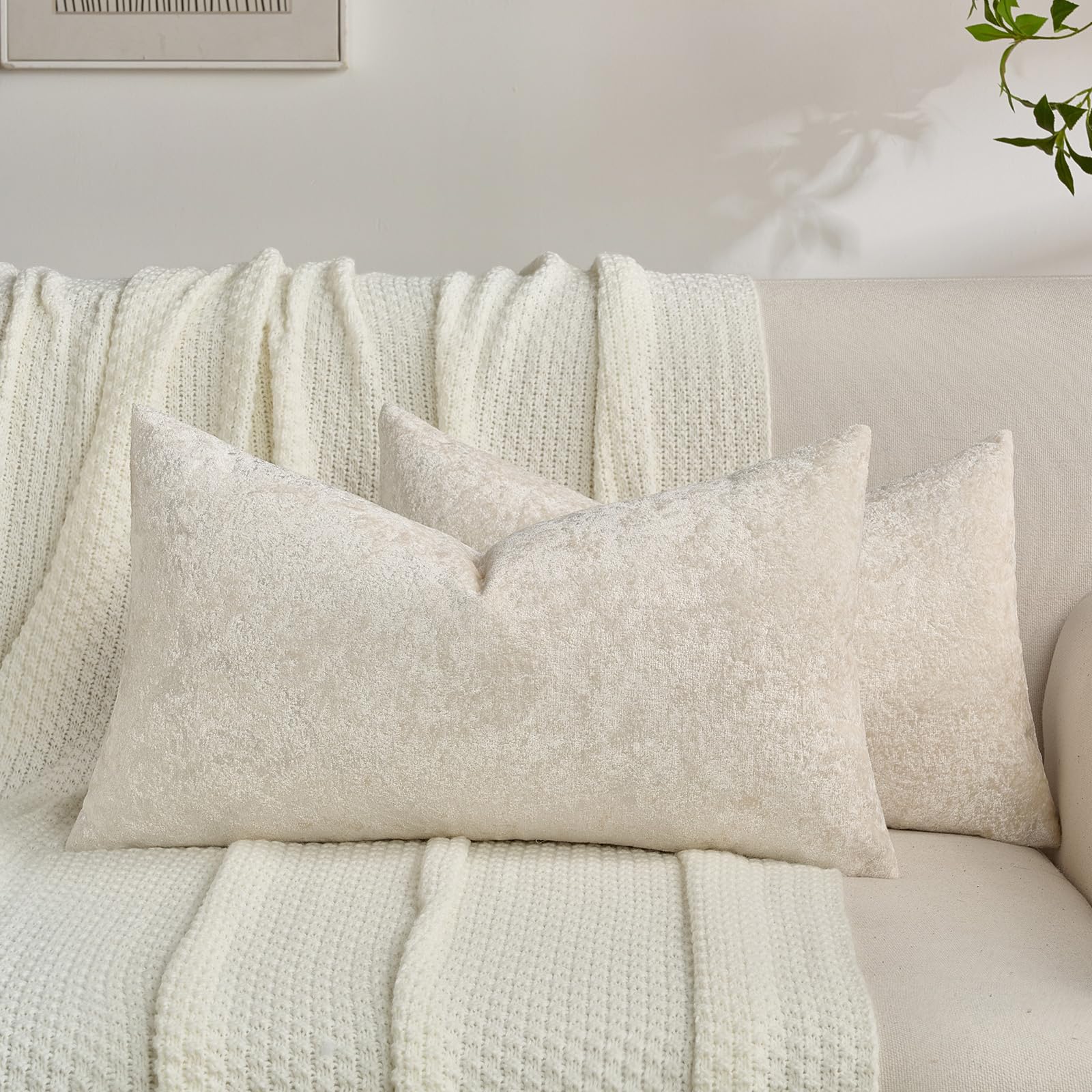 FUTEI Set of 2 Crushed Flannel Cushion Covers 30x50 cm, Cream