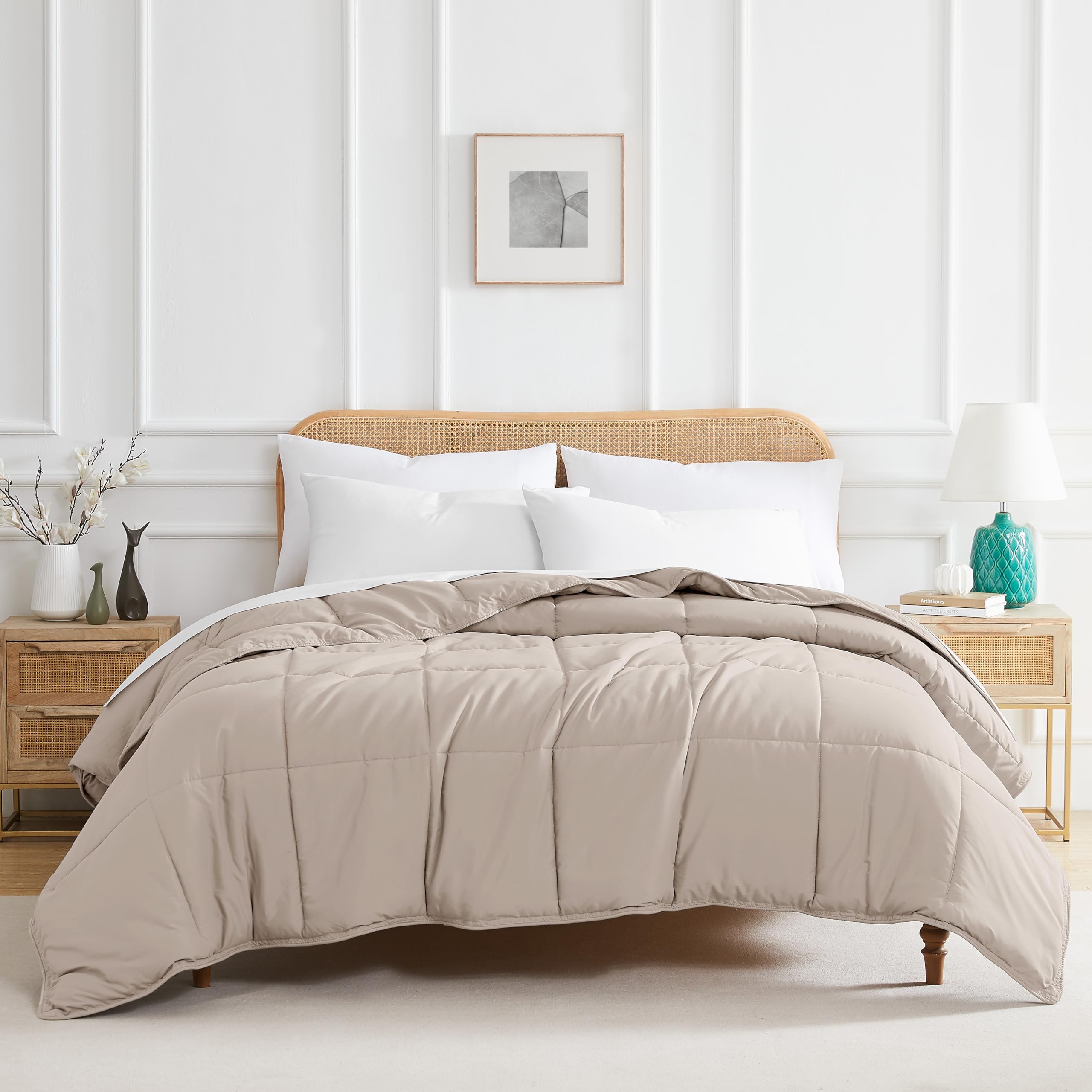 Southshore Fine Living, Inc. Down Alternative Comforters, Queen Size Fluffy Comforter Queen/Full Size Duvet Insert, Machine Washable Cozy Bedding, Bone