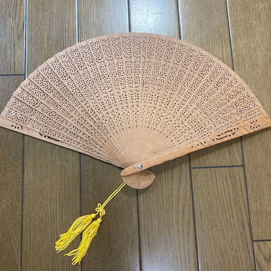 Amazon.co.jp: 中国お土産セット 高級香木扇子 結びタッセル