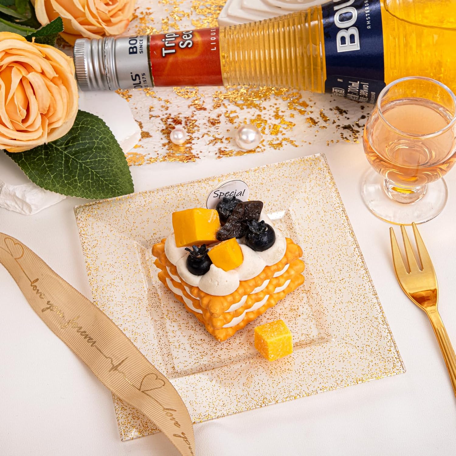 supernal 200pcs 6" Gold Dessert Plates Glitter with 5.7" Plastic Forks,Disposable Square Plates for 100 Guests,Party Plastic Salad Plate Appetizer Square Plates Suit for Party, Wedding