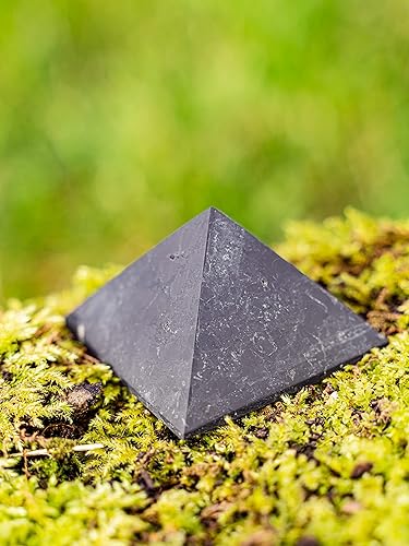 Miniatura 8 de Shungite Club Figura de cristal de protección de Shungite pirámide negra sin pulir para meditación 3.150 in de energía positiva