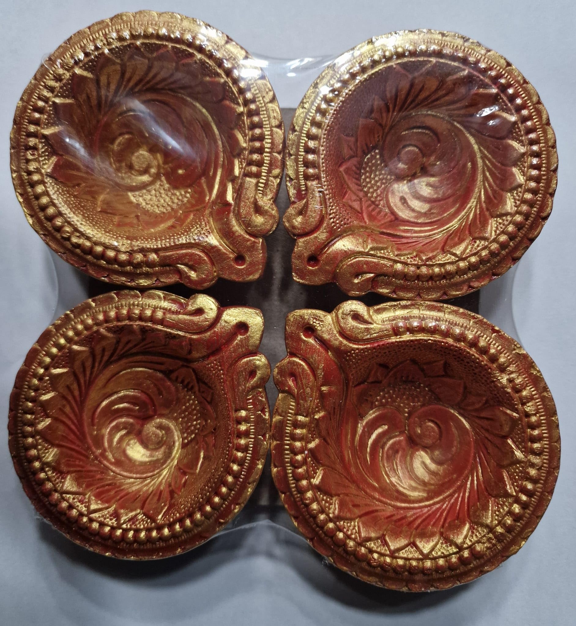 Colorful Decorative Diya Lights | Handcrafted Clay Lamps | Ideal for Diwali, Festivals, Rangoli & Home Décor | Beautifully Designed Oil Lamps for Prayer & Decoration (Design 2, Pack of 1)