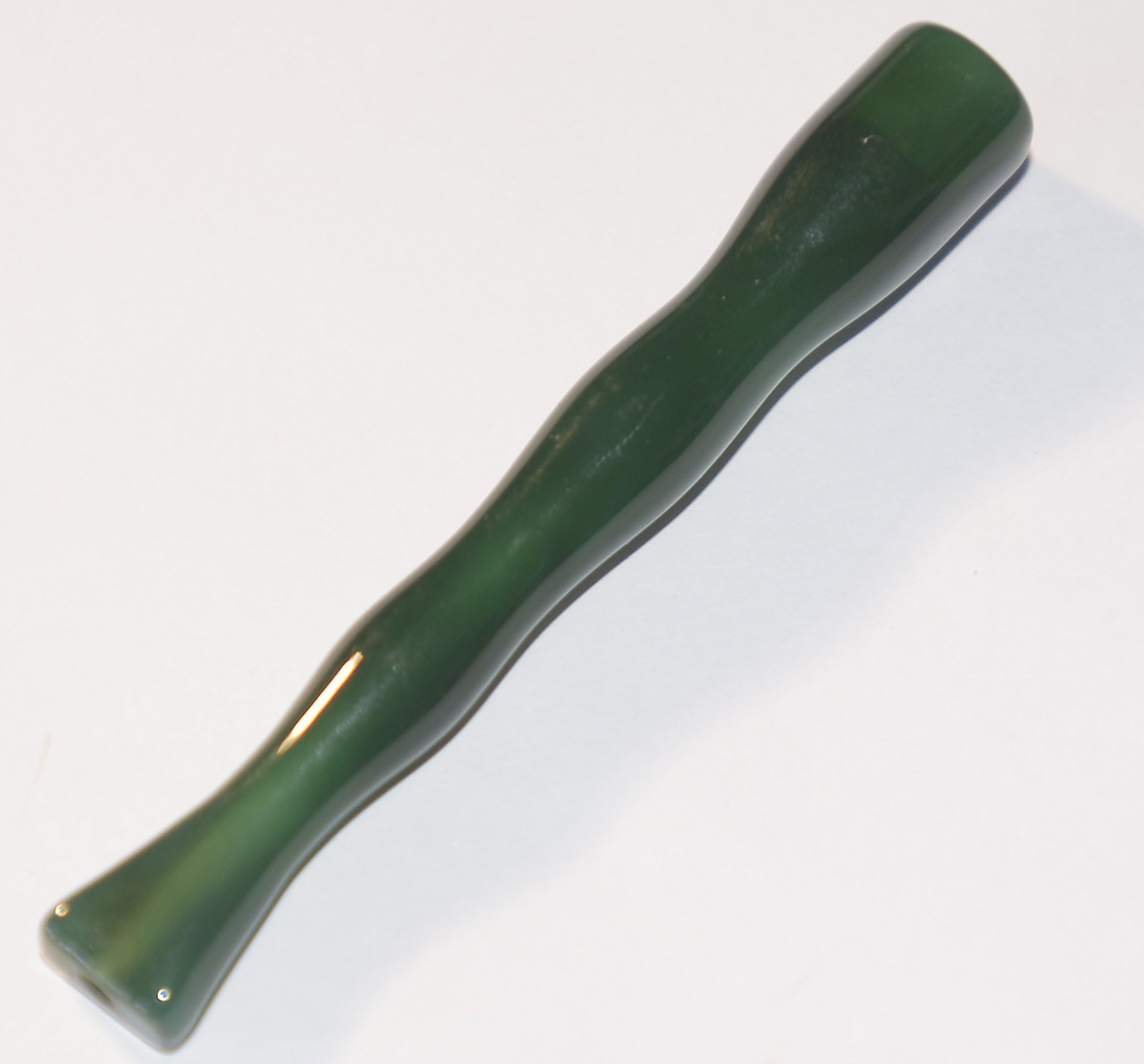 Japanese Green Agate Jade Mini Chillum Smoking Tobacco Pipe (Hand Carved 9cm Length Green Agate Jade Chillum Hitter) by tokyo life