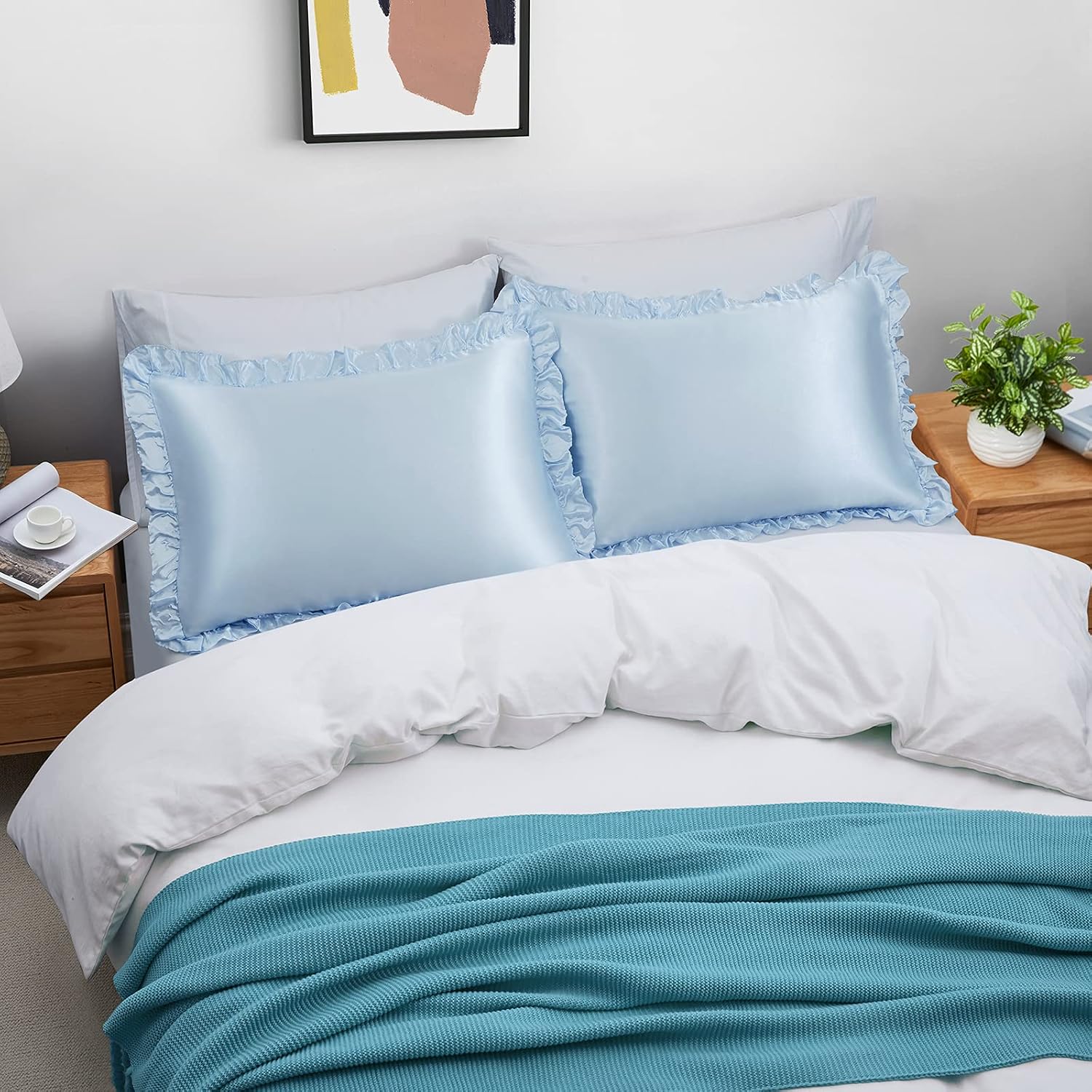 SiinvdaBZX Ruffled King Satin Pillowcase Set of 2, Baby Blue Silky Satin Pillow Cases for Women Ruffle Pillow Shams Covers Princess Room Decoration, with Envelope Closure