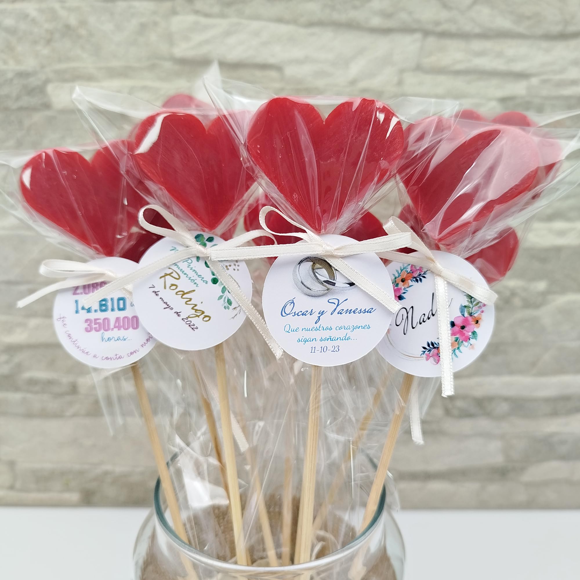 Detalle original para eventos - Piruleta de jabón aromático en forma de corazón - Pack ahorro 40 uds - Regalo para invitados: bautizo, comunión, cumpleaños, clientes - Aroma: Frambuesa