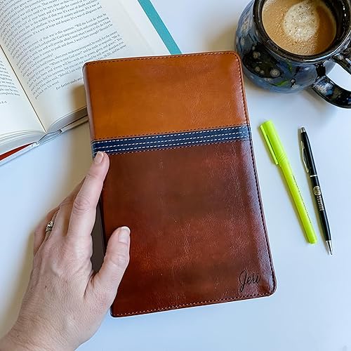 Vista 2 de Personalized NIV Study Bible, Brown and Blue, Hand Illustrated & Laser Engraved, Custom Name Engraving Available, Personalized Gift for Birthday