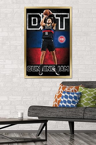 Miniatura 2 de NBA Detroit Pistons - Póster de pared de Cade Cunningham 23, 34 pulgadas de largo x 22.4 pulgadas de ancho, versión con marco dorado