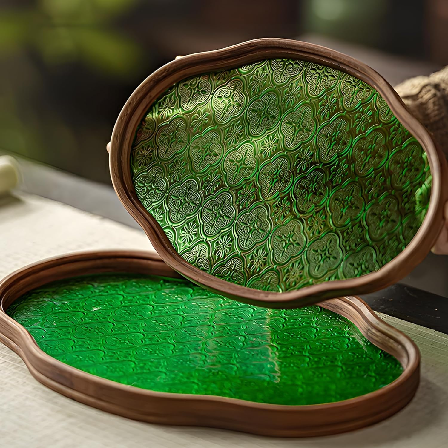 IwaiLoft Glass Serving Tray with The Crabapple Pattern Glass and Walnut for Kitchen Countertop Home Decor for Coffee Table, Also Suitable for Tea Coffee Decorative Trays (Green,14.5" x 10" x 1")