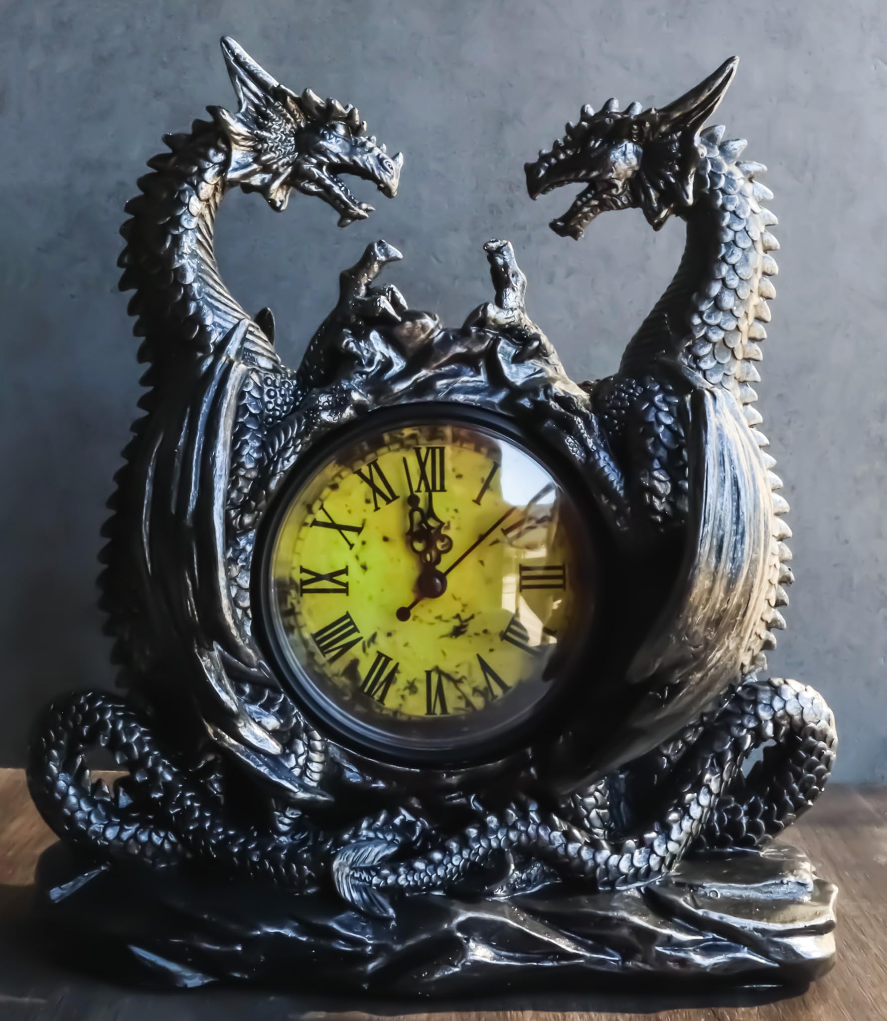 Amazon.co.jp: Ebros ゴシックツインドラゴンテーブルクロック像 高さ