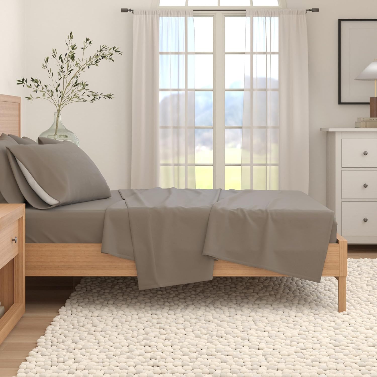 Great Bay Home Flannel Sheet Set King Size - 100% Turkish Cotton, Double-Brushed, Winter Bed Sheets - Ultra-Soft, Cozy, 4-Piece Bedding Set (Frost Grey) - Image 6