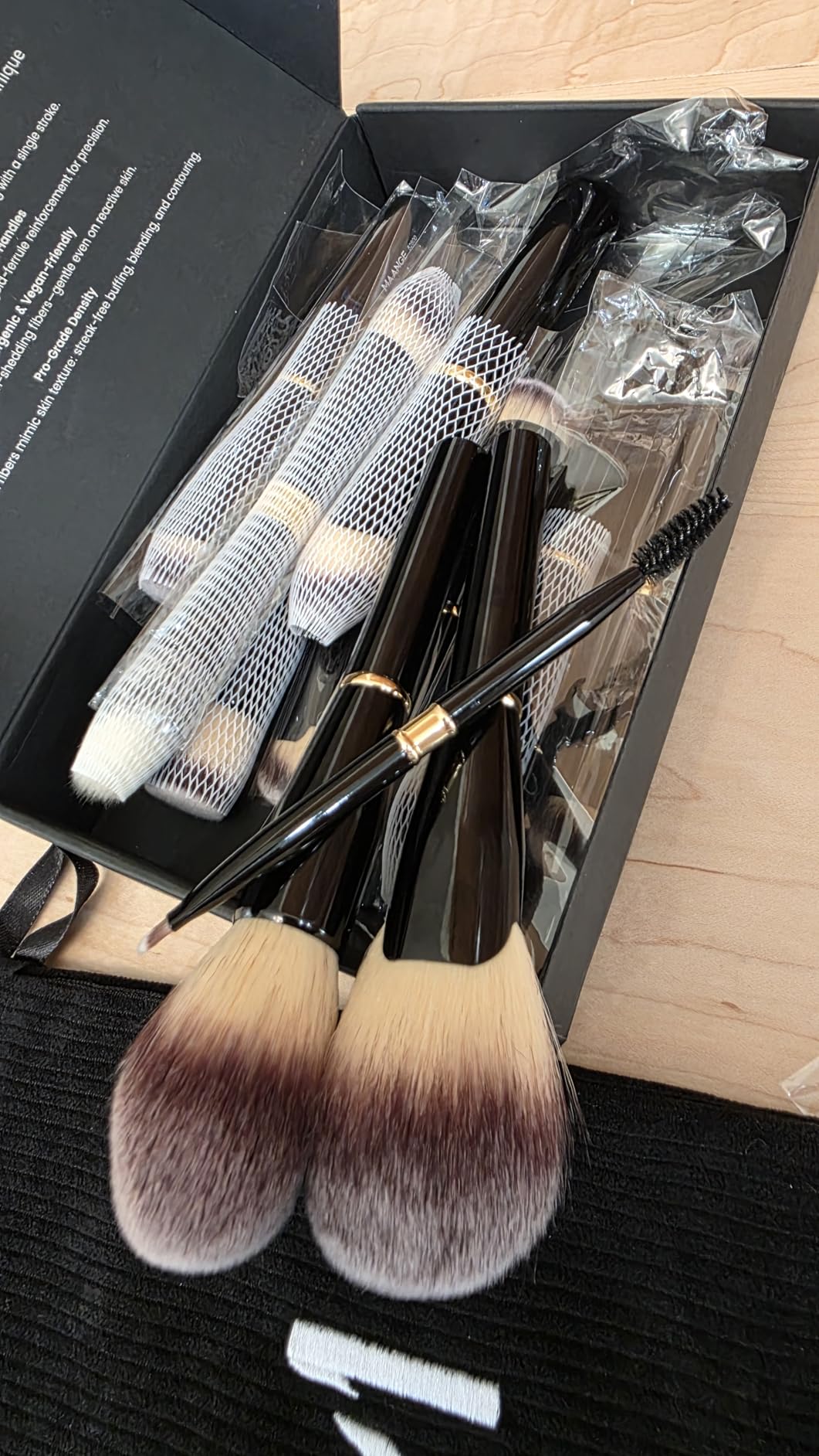 MAANGE Makeup Brushes 16Pcs Professional Foundation Powder Blush Contour Eyeshadows Double-End Makeup Brushes Set with Bag and Gift Box-CoffeeBrown