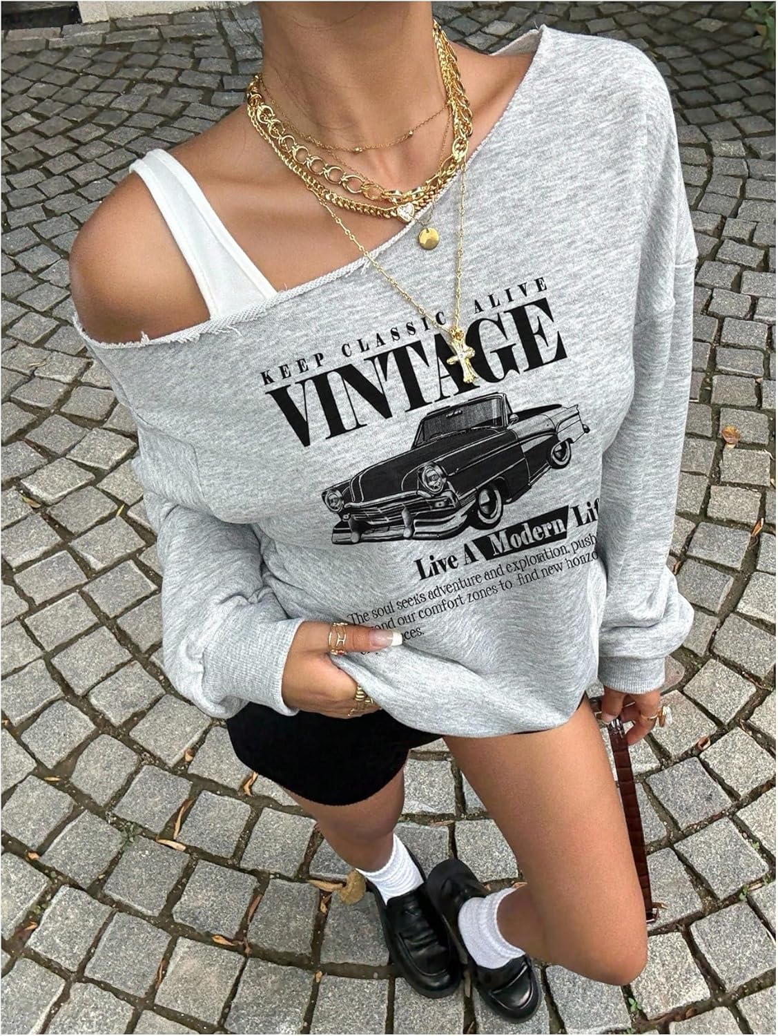 Women's Graphic Letter Sweatshirts Off The Shoulder Trendy Long Sleeve Y2K Pullover Vintage Car Print Tops - Image 4