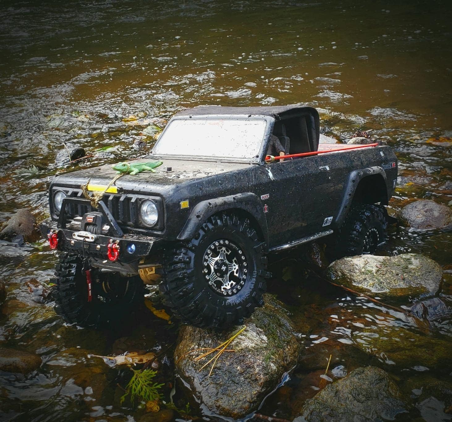 HOBBYSOUL 2pcs RC 2.2 Mud Slingers Tires Soft Sticky Crawler Tyres Tall 124mm / 4.88inch for 1/10 Axial SCX10 Wraith Yeti/Traxxas TRX4 AMG 6x6 / redcat Everest 10 Upgrades
