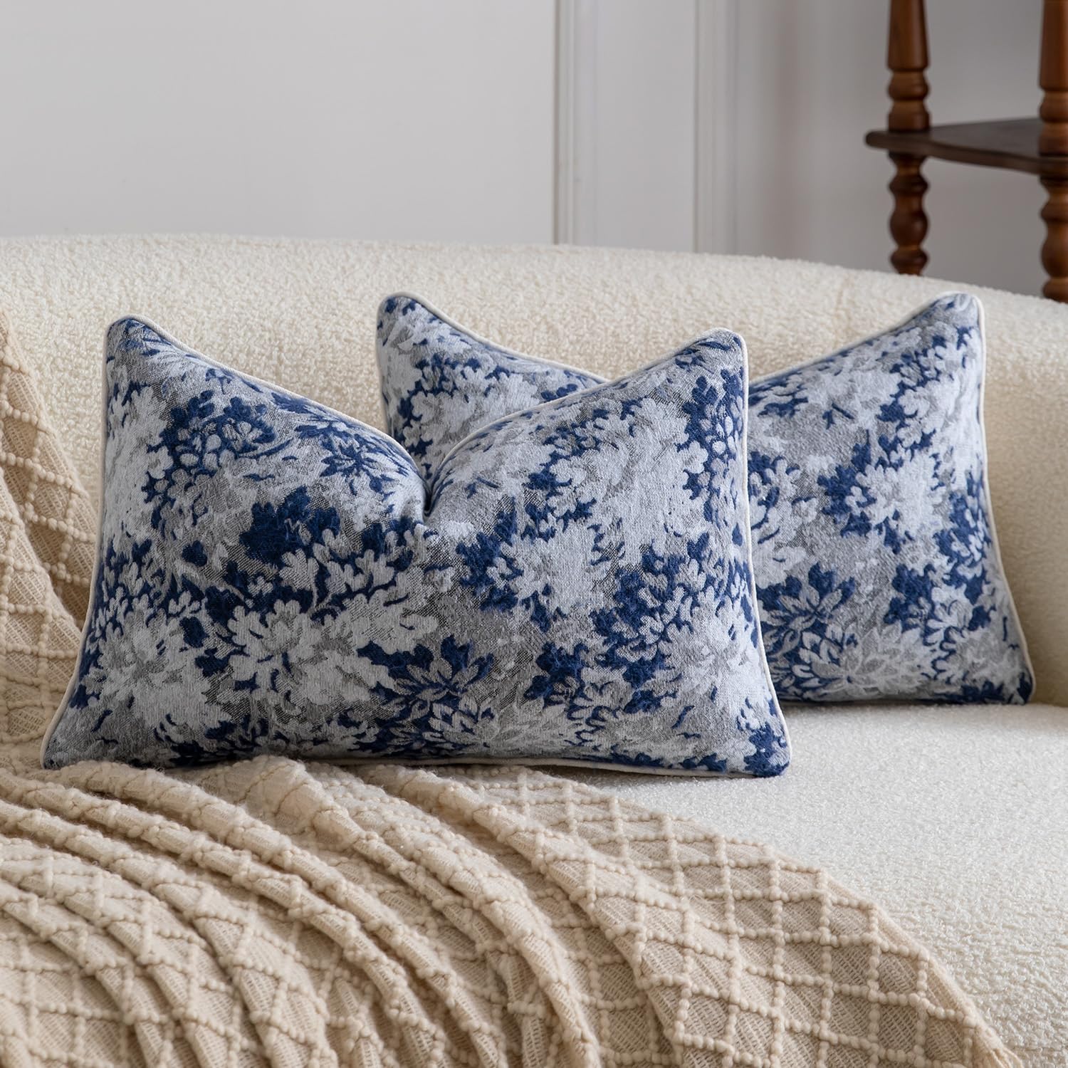 Housse de coussin décorative bleu delft motif floral lot de 2 pour lit et salon