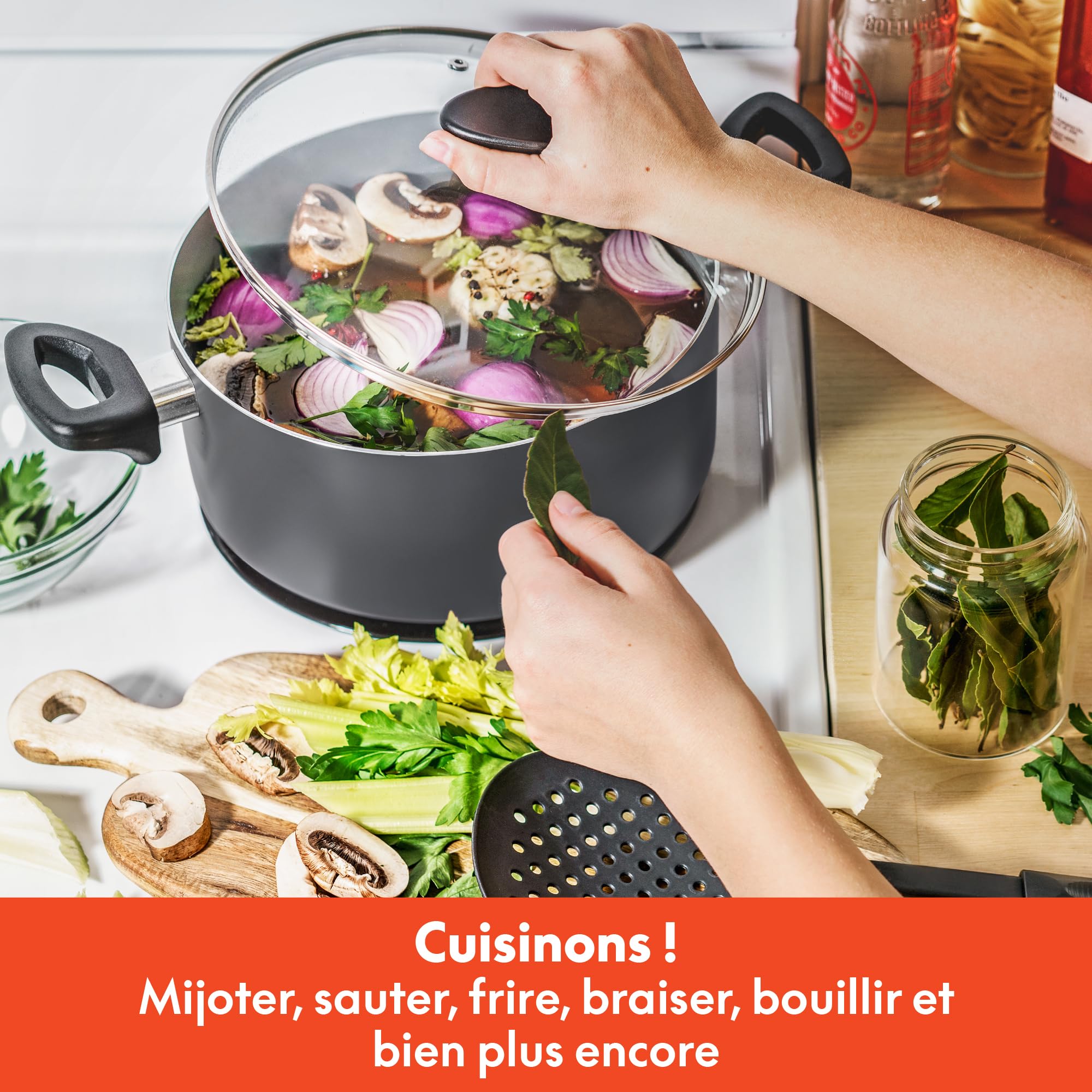 bella Batterie de cuisine, 21 pièces avec ustensiles, antiadhésifs, sans PFOA, surface de cuisson résistante aux rayures, compatible avec toutes les cuisinières, nylon et aluminium, noir