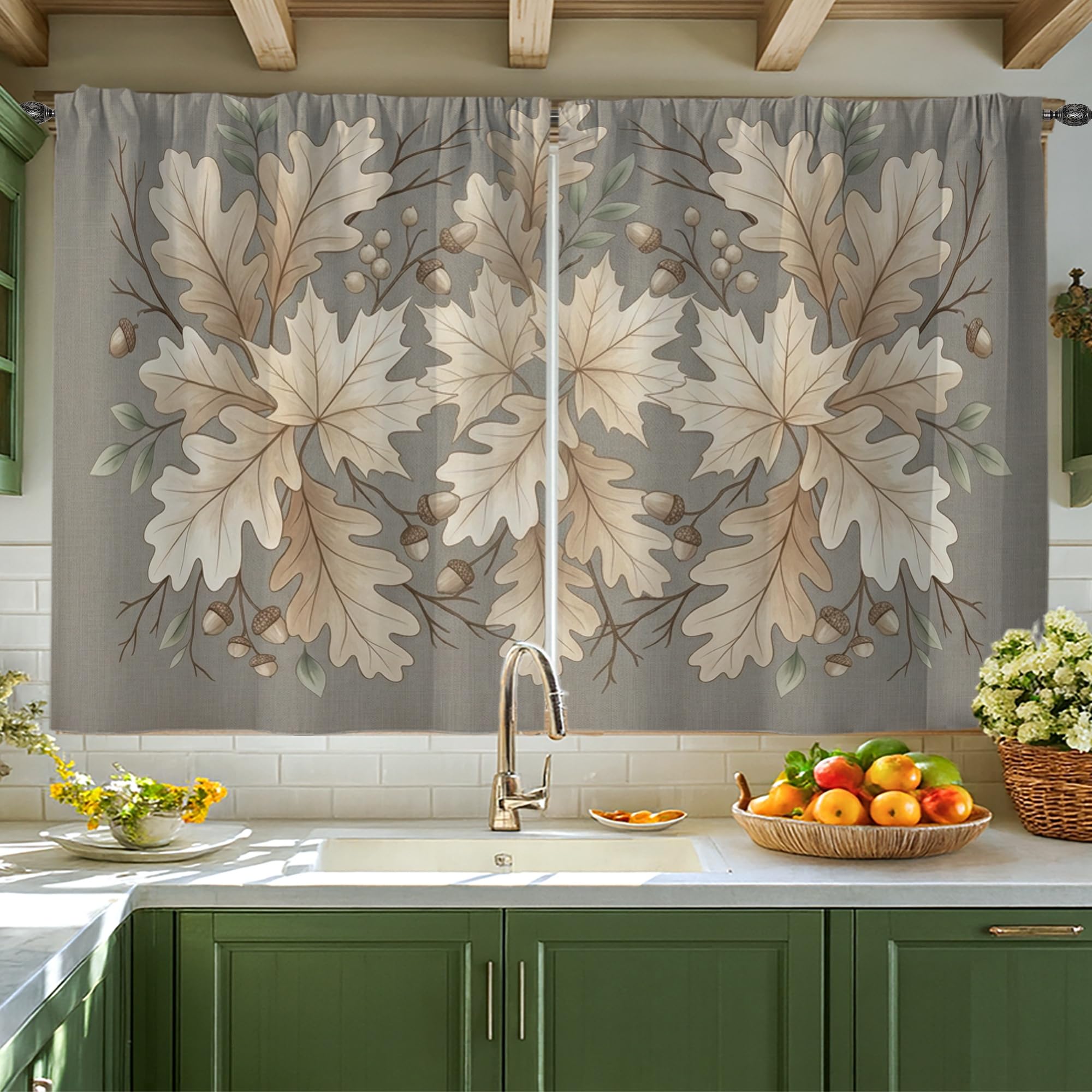 Rideaux de cuisine gris d'automne motif feuilles de chêne brise-bise filtrant la lumière