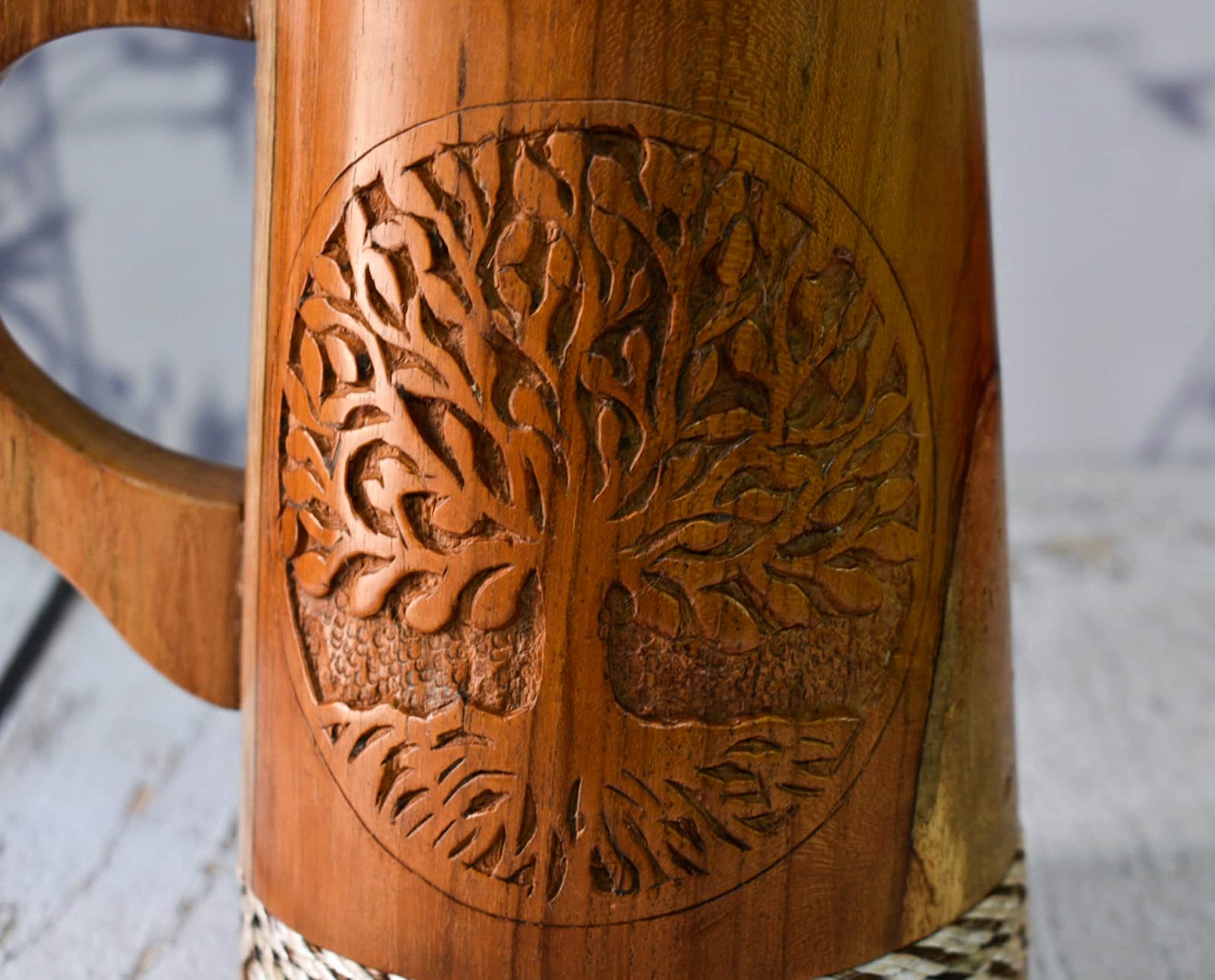 Chope à bière indienne pour lui - Style viking - 20 OZ - Chope à bière en bois dur naturel - Cadeau de mariage pour lui (gravure recto-verso en bois de sheesham, chope à bière)