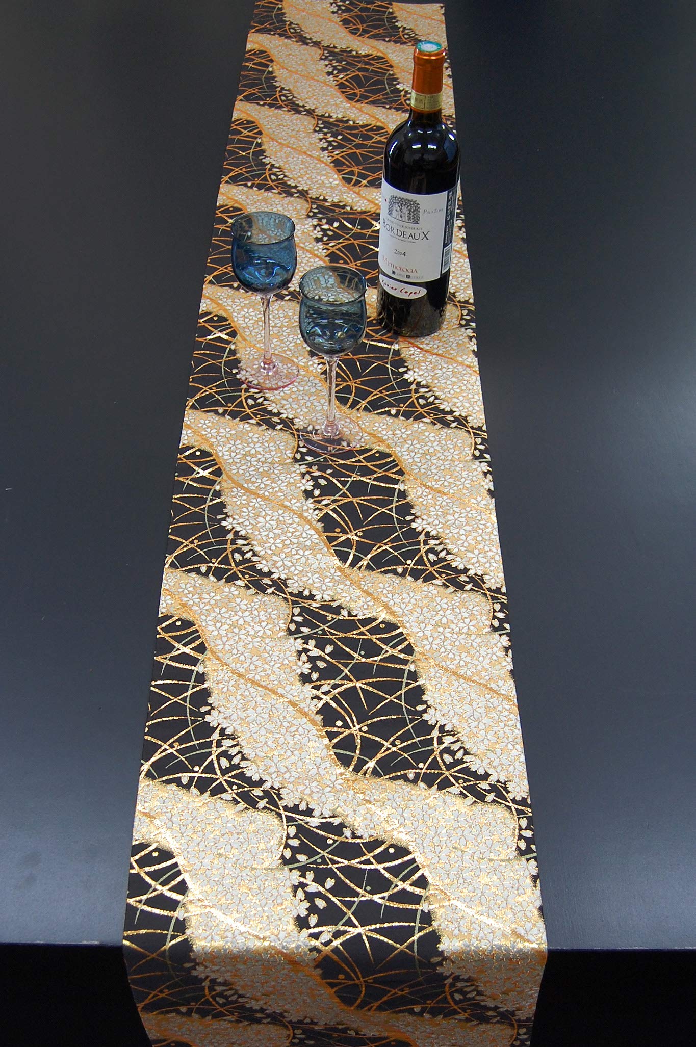 Amazon｜和風 着物テーブルランナー 帯の様な華やかさ パーディーや