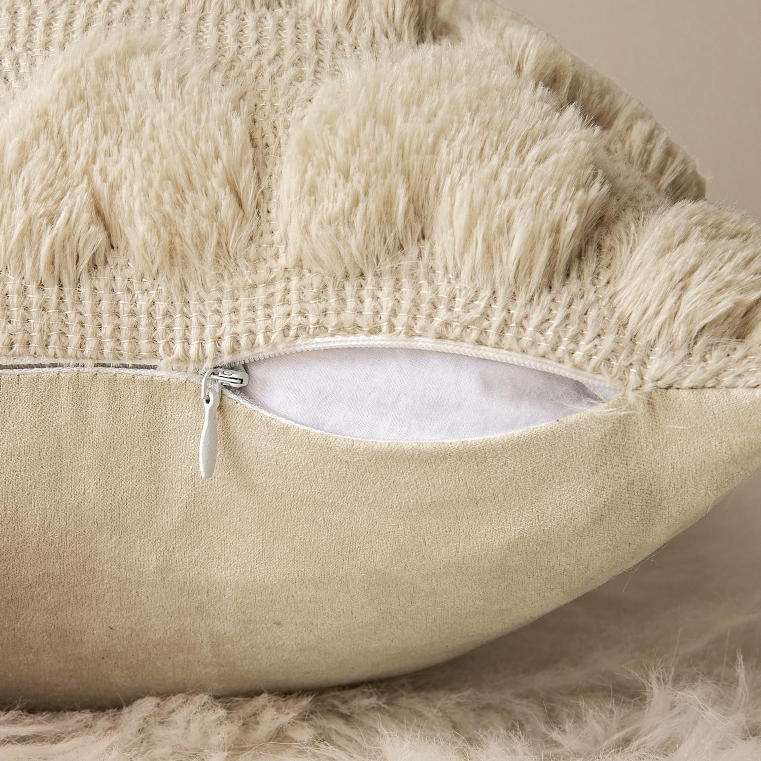 MIULEE Valentines Pillow Covers 20x20 Inch Set of 2 Valentines Day Beige Heart Love Decorative Cute Soft Plush Faux Fur Throw Pillows for Girl Bedroom Couch Sofa Holiday Home Decor