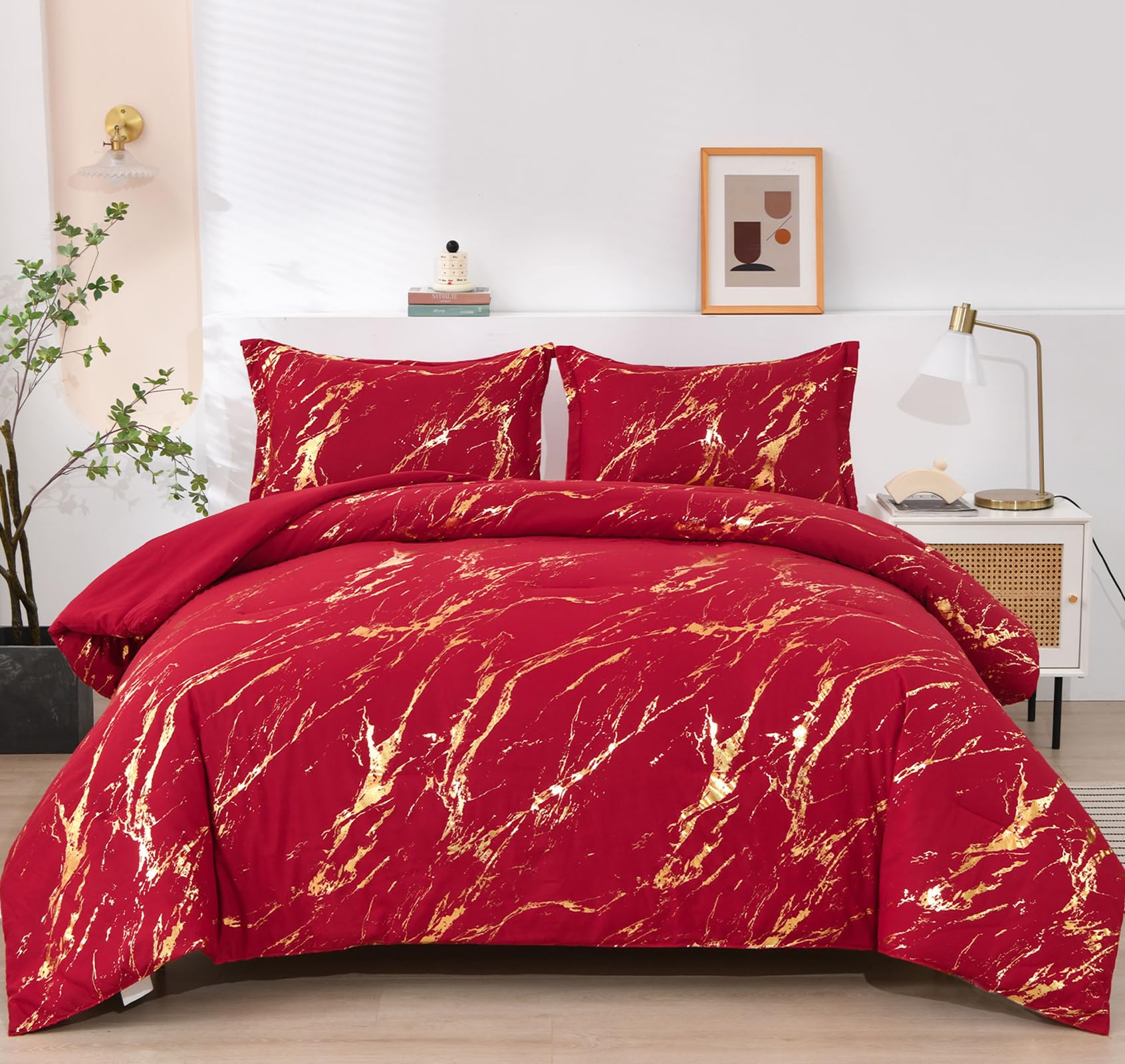 Parure de lit de Noël en marbre rouge et doré pour transformer l'ambiance de votre chambre