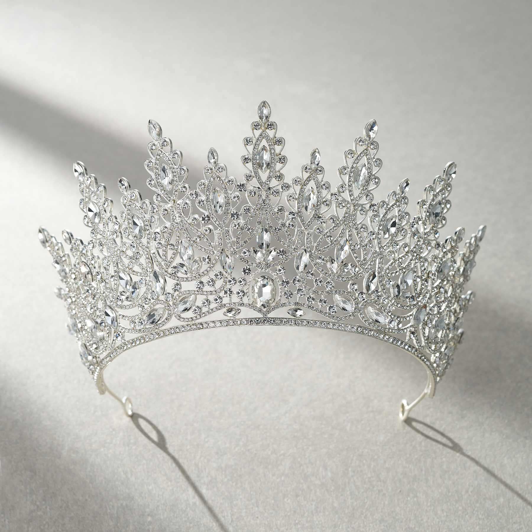 Amazon.com: SWEETV Tiara Crown for Women, Wedding Tiara for  display picture 1