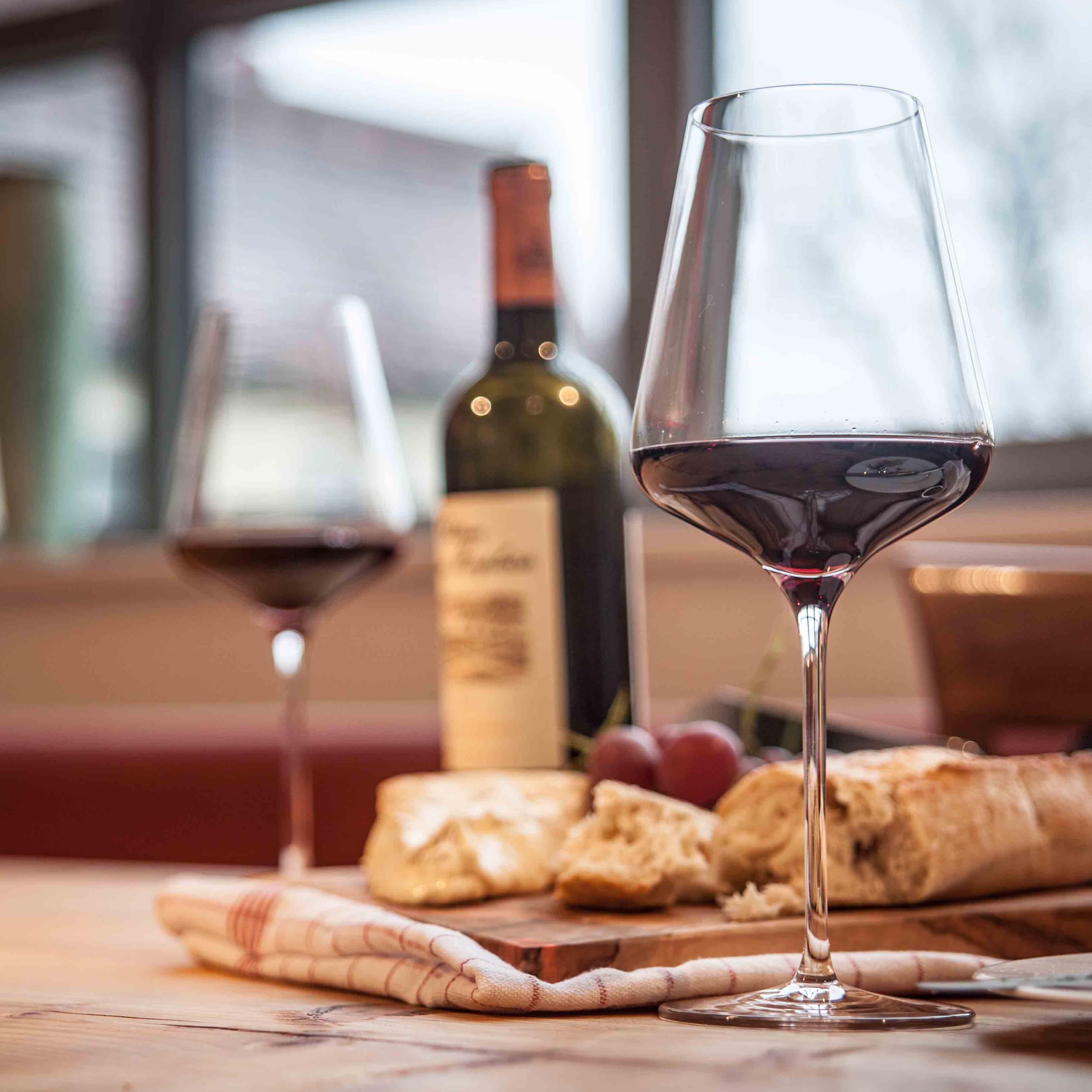 Verre à bordeaux Quatrophil de Stölzle Lausitz, 644 ml, lot de 6, aspect soufflé à la bouche, qualité supérieure, résistant au lave-vaisselle