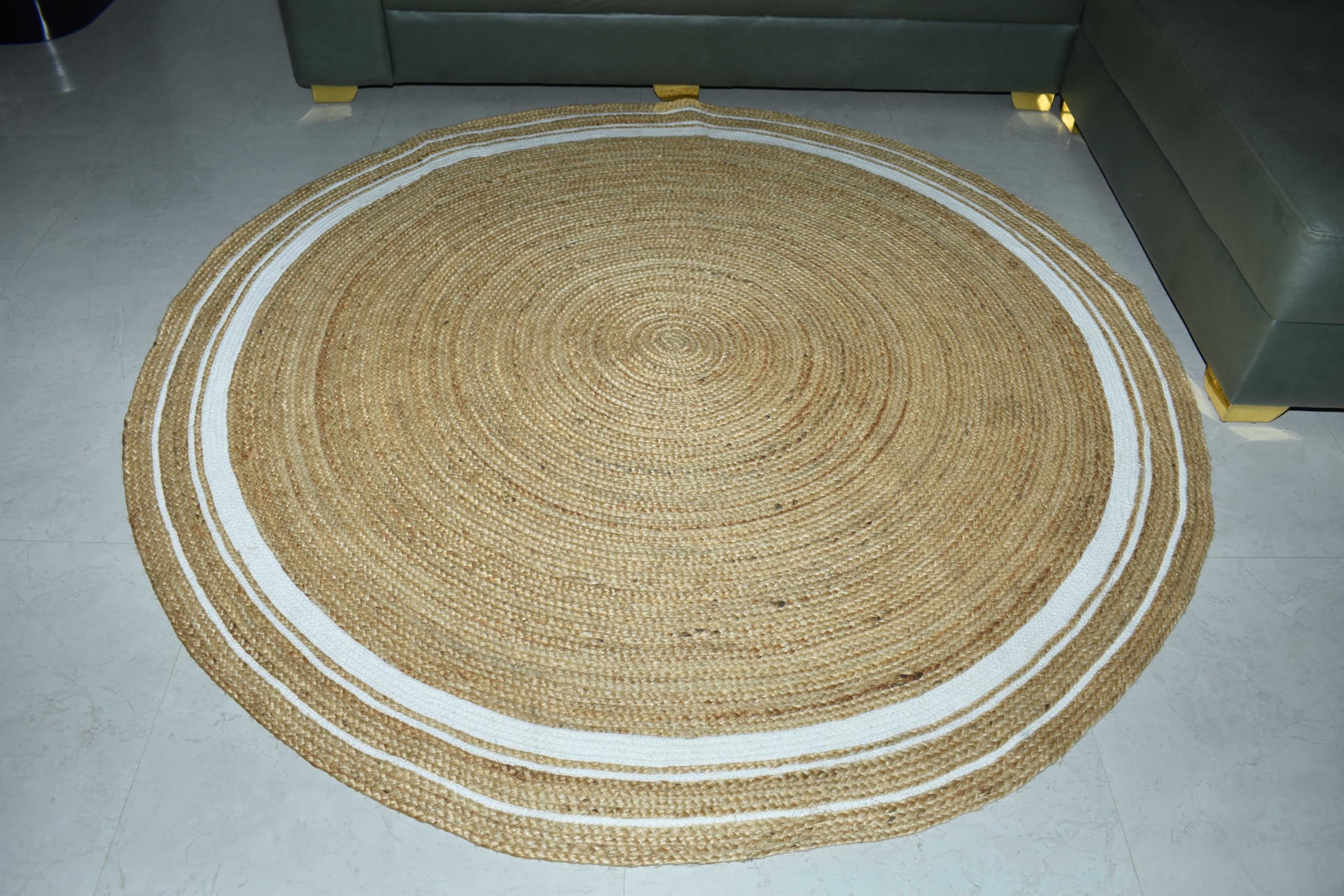 Tapis en jute rond tressé main 120x120 haut de gamme pour grand salon
