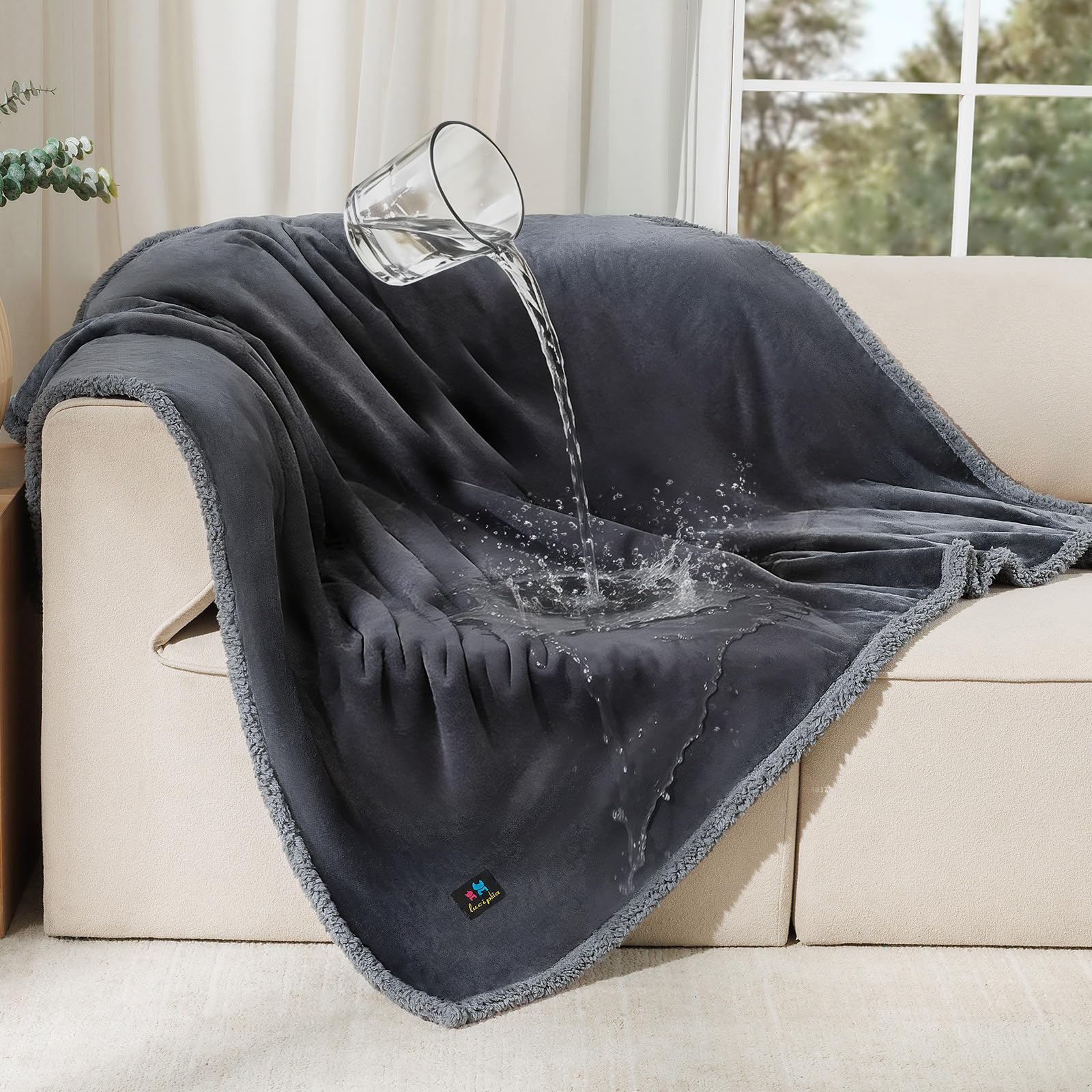 luciphia Couverture imperméable pour Animal de Compagnie – Couverture Anti-Pipi Liquide pour canapé-lit, Housse de Protection réversible en Polaire Sherpa pour Chiens et Chats de Petite, Moyenne et