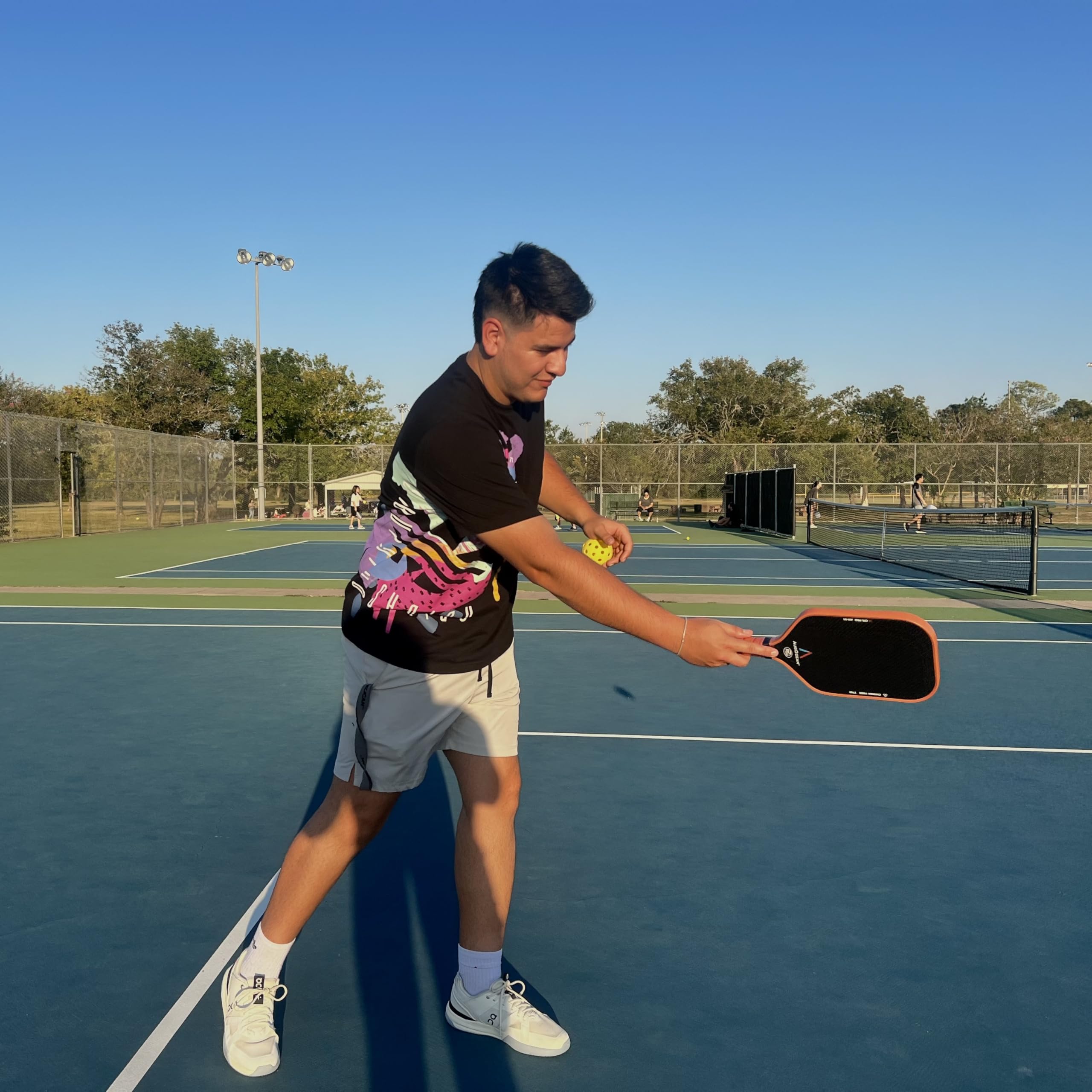 Pickleball-Paddel, 2025 Kohlefaser-Pickleball-Paddel, 3K-Rohkohlefaser-Oberfläche mit hoher Körnung und Spin, T700SC-Schläger mit hoher Leistungskontrolle und Balance, USAPA-genehmigt