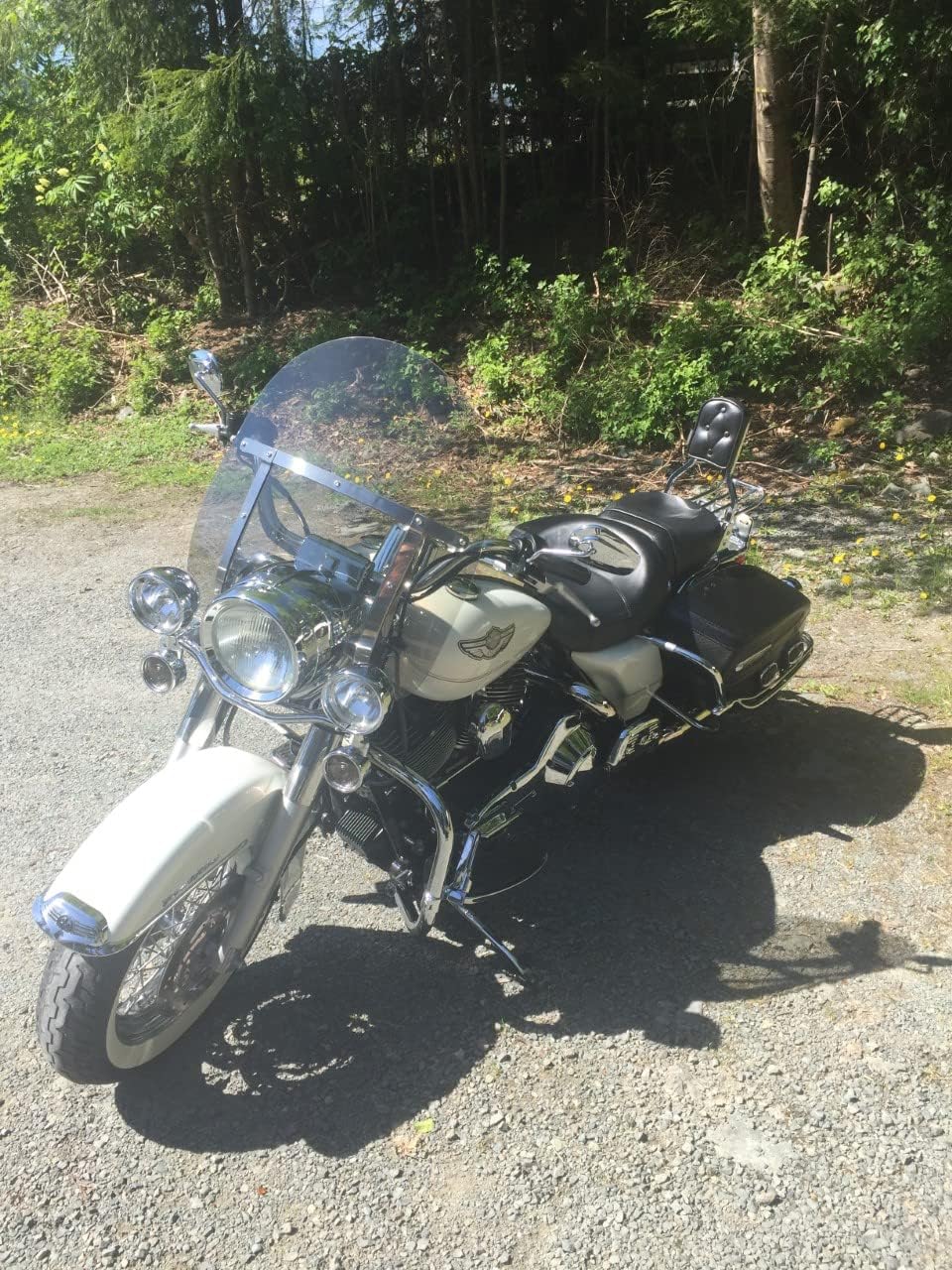 16.5" Light Tint Replacement Windshield Compatible with Harley Davidson Road King with 9 Hole Mount 5/2/2 50% Light Transmission