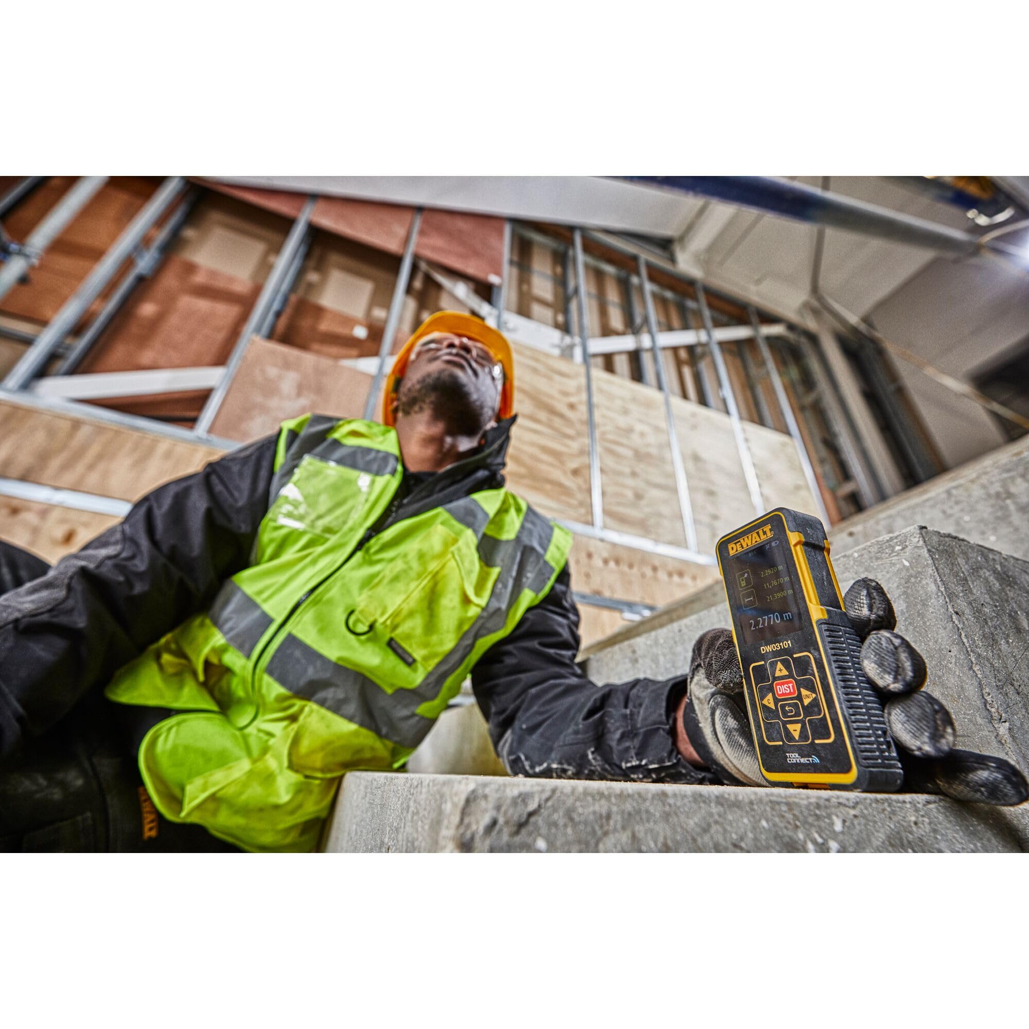 DEWALT DW03101-XJ - Medidor láser de distancias con alcance de 100 m