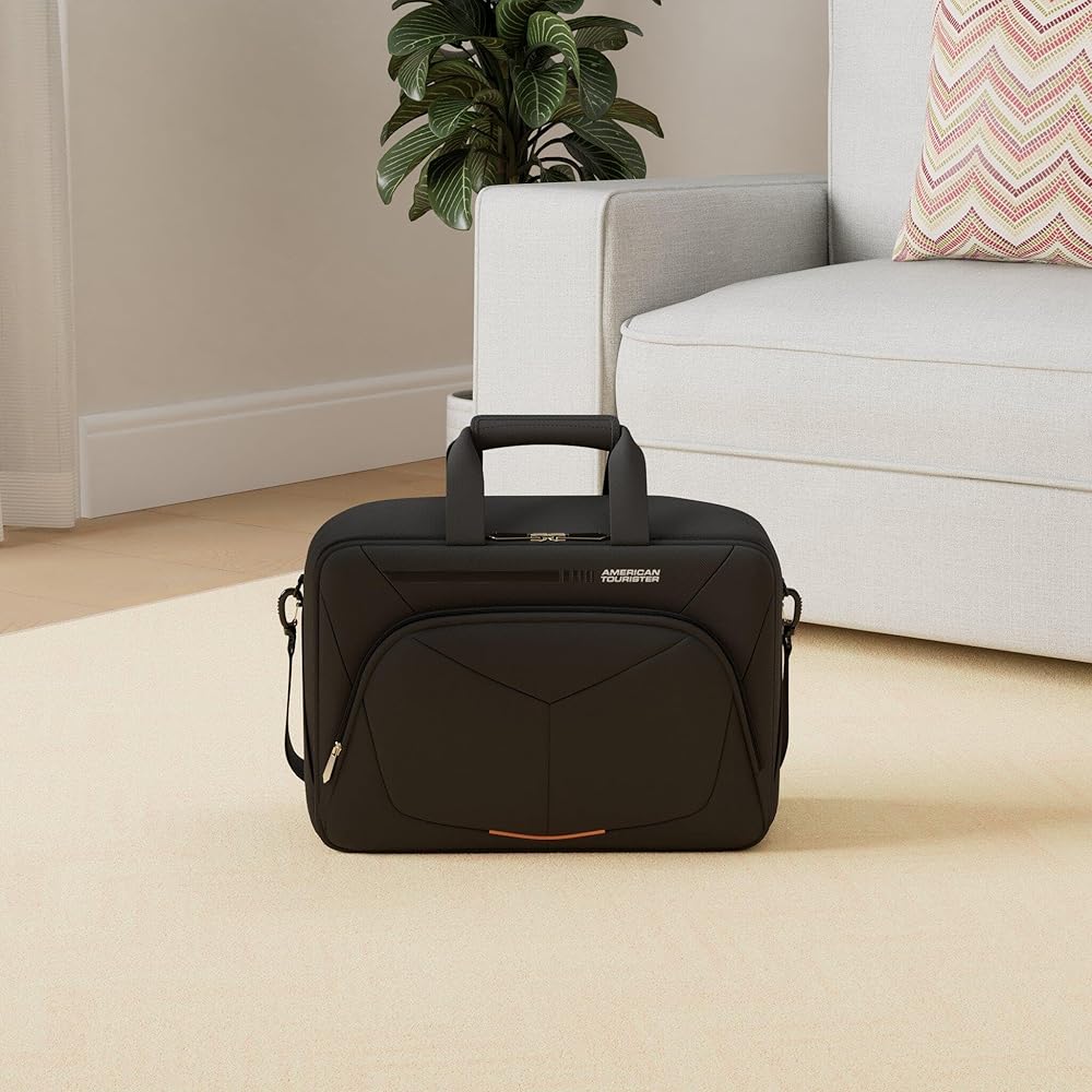 バッグ American Tourister 41L Amazon.com | American Tourister 3-Way Boarding Bag, Black