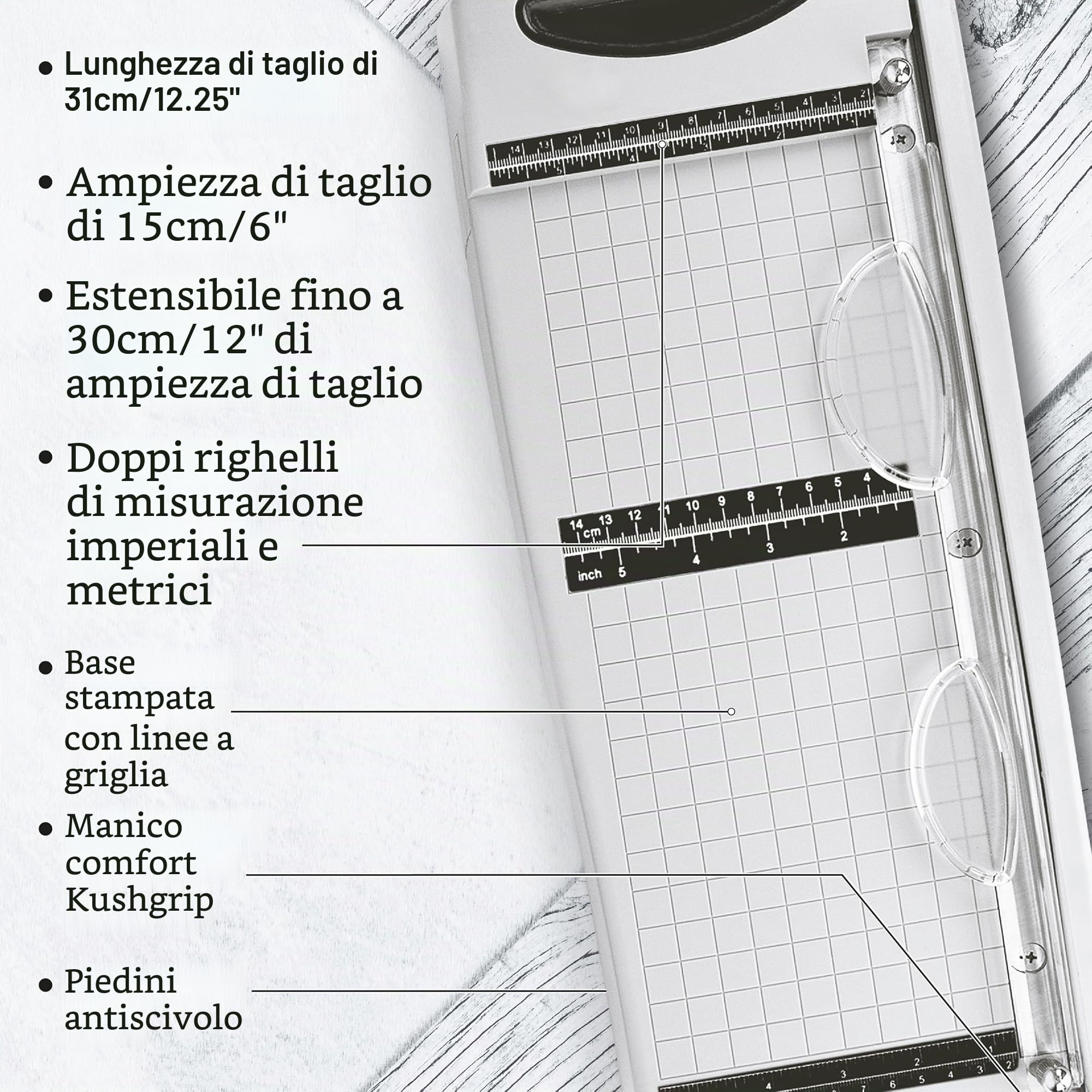 Tonic Studios Tim Holtz Taglierina per Carta Maxi - Guillotine para Papel 30,5 x 30,5 cm - Lama in Acciaio Inox, Braccio Estensibile, Piedini Antiscivolo e Impugnatura Comfort per Progetti Creativi