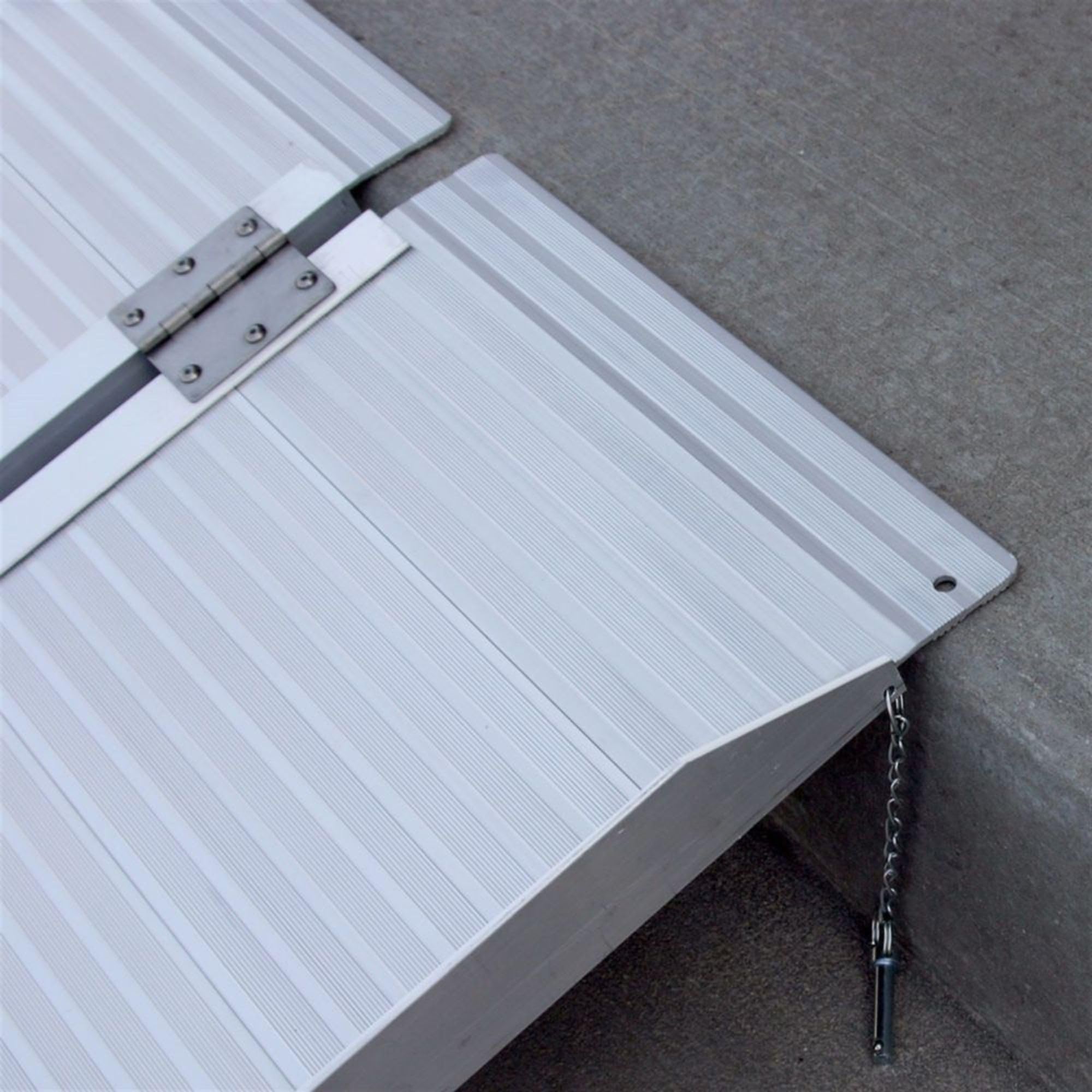 Discount Ramps Rage Powersports SCG-2 - Rampa de Movilidad/Utilidad de un Solo Pliegue