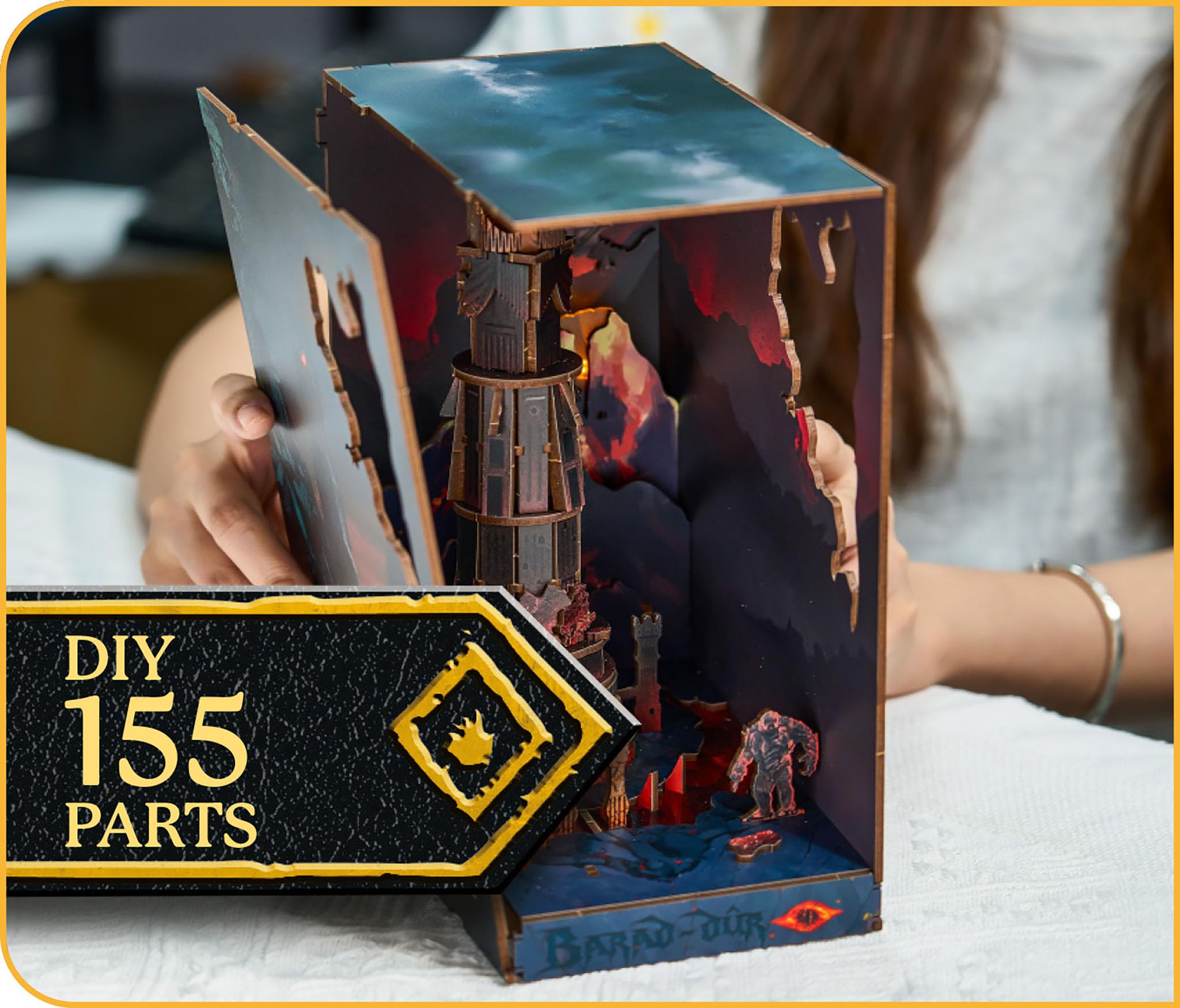 Revell Booknook El Señor De Los Anillos – Barad-Dûr Miniatura De 9 Pulgadas, Rompecabezas De Madera Con Luz LED Para Estantería, Regalo Para Fans