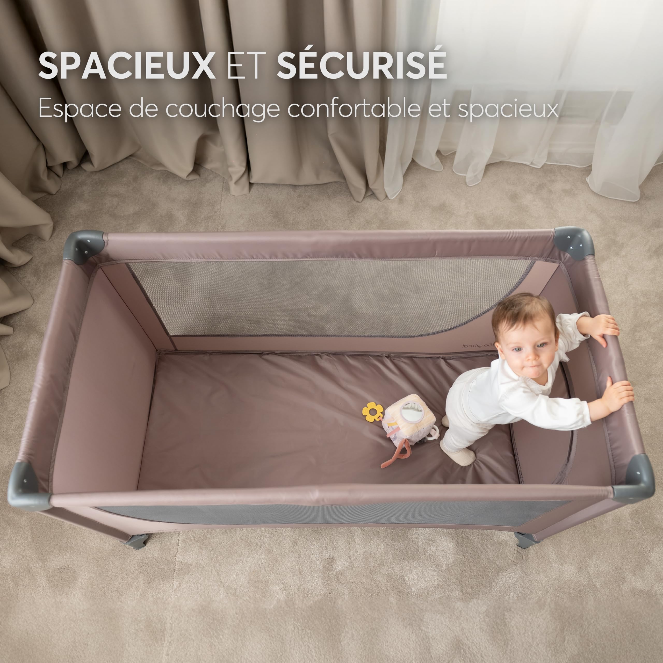 KikkaBoo Lit Parapluie Bébé Pliable Compact So Gifted, Lit de Voyage Léger 120x60 cm, Jusqu’à 15 kg, sans Matelas, Sac de Transport Inclus, Beige Foncé, Cot