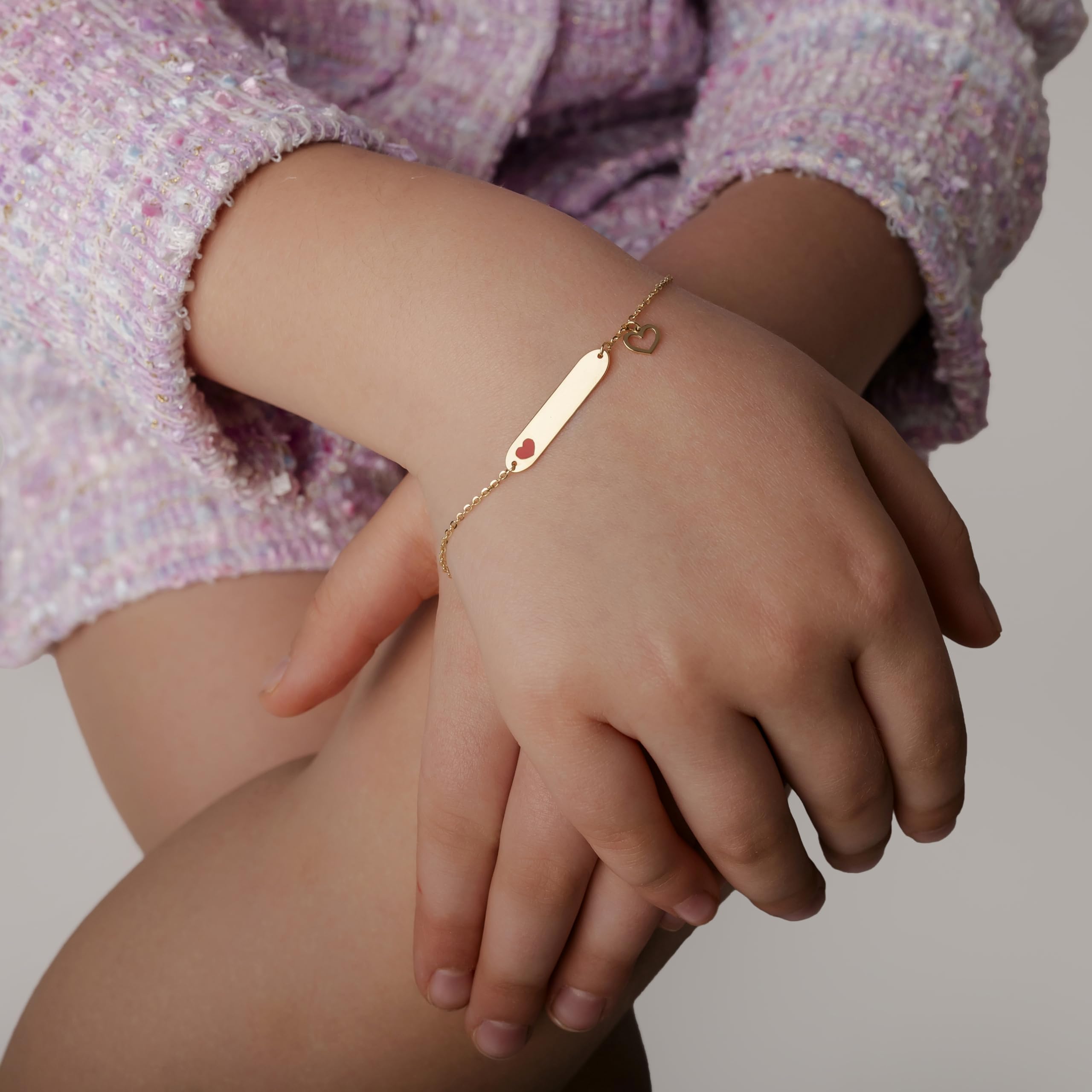 Sakrami Bracciale Bambina o Bambino in Oro 9KT con Cuore Smaltato Rosso e Cuore Pendente – Idea Regalo per Nascita, Battesimo o Comunione con Scatola Personalizzabile con Dedica Incisa